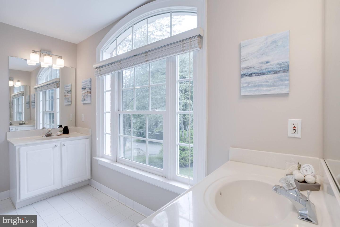 9001 LITTLETON ST, FAIRFAX, Virginia 22032, 5 Bedrooms Bedrooms, ,4 BathroomsBathrooms,Residential,For sale,9001 LITTLETON ST,VAFX2252790 MLS # VAFX2252790