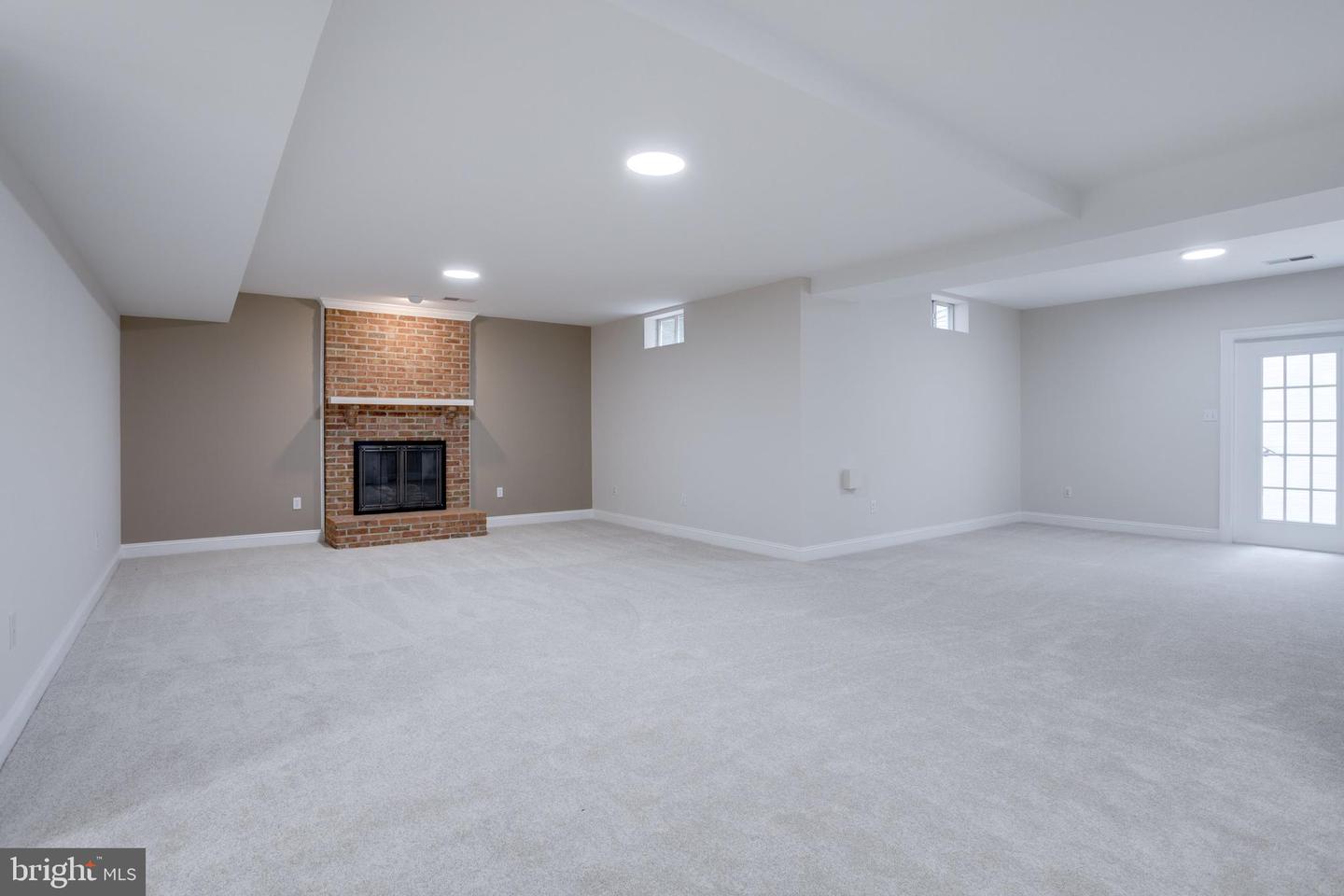 9001 LITTLETON ST, FAIRFAX, Virginia 22032, 5 Bedrooms Bedrooms, ,4 BathroomsBathrooms,Residential,For sale,9001 LITTLETON ST,VAFX2252790 MLS # VAFX2252790