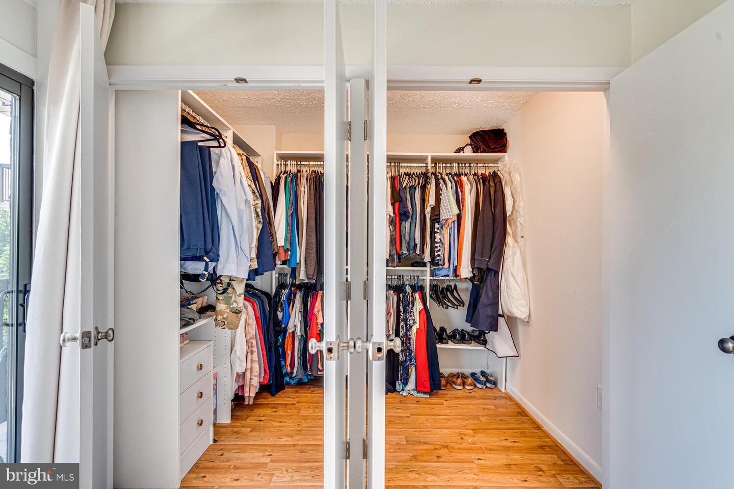 200 N PICKETT ST #308, ALEXANDRIA, Virginia 22304, 3 Bedrooms Bedrooms, ,2 BathroomsBathrooms,Residential,For sale,200 N PICKETT ST #308,VAAX2047034 MLS # VAAX2047034