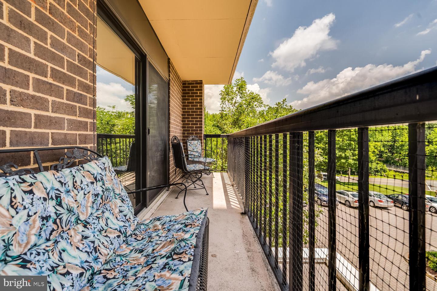 200 N PICKETT ST #308, ALEXANDRIA, Virginia 22304, 3 Bedrooms Bedrooms, ,2 BathroomsBathrooms,Residential,For sale,200 N PICKETT ST #308,VAAX2047034 MLS # VAAX2047034