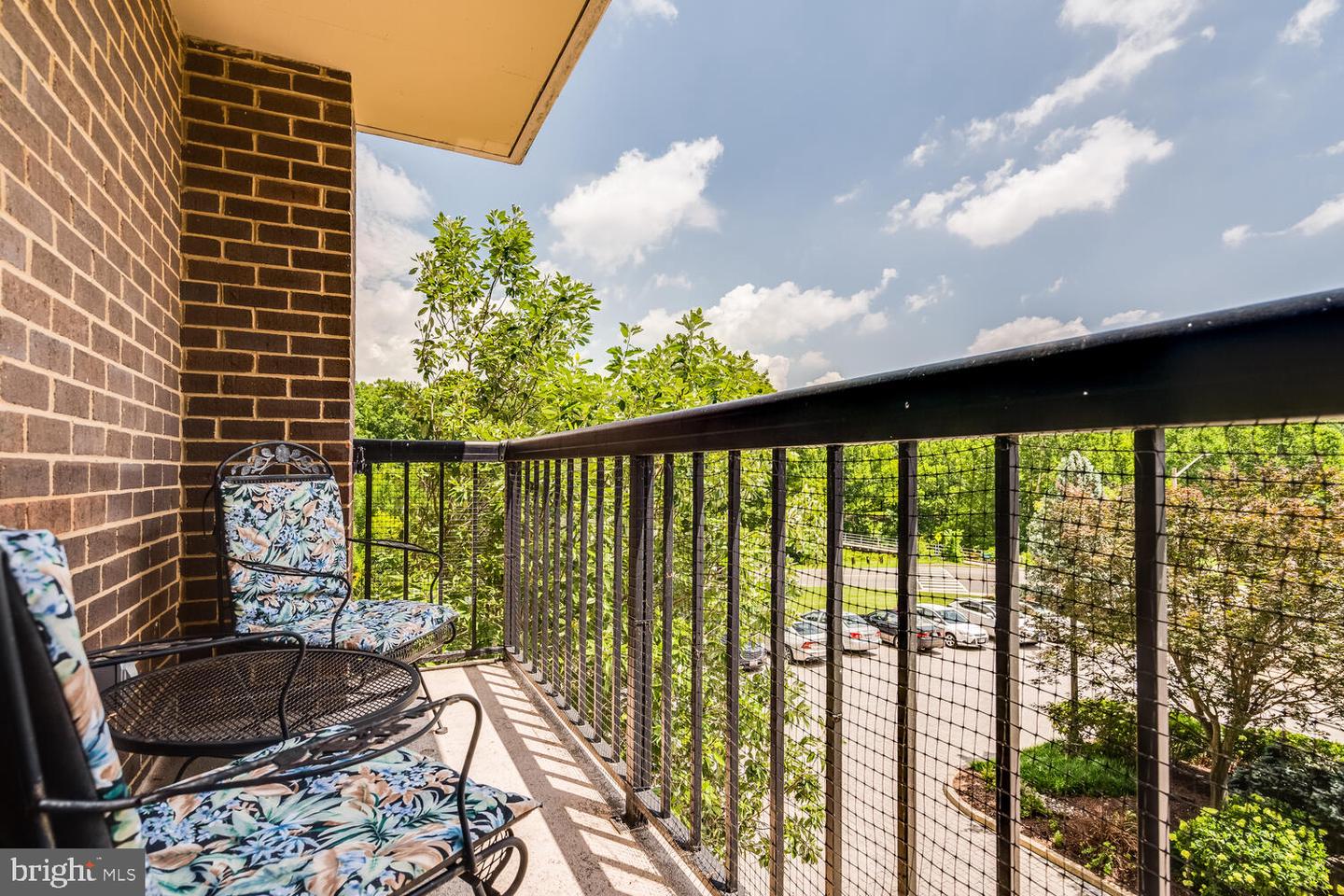 200 N PICKETT ST #308, ALEXANDRIA, Virginia 22304, 3 Bedrooms Bedrooms, ,2 BathroomsBathrooms,Residential,For sale,200 N PICKETT ST #308,VAAX2047034 MLS # VAAX2047034