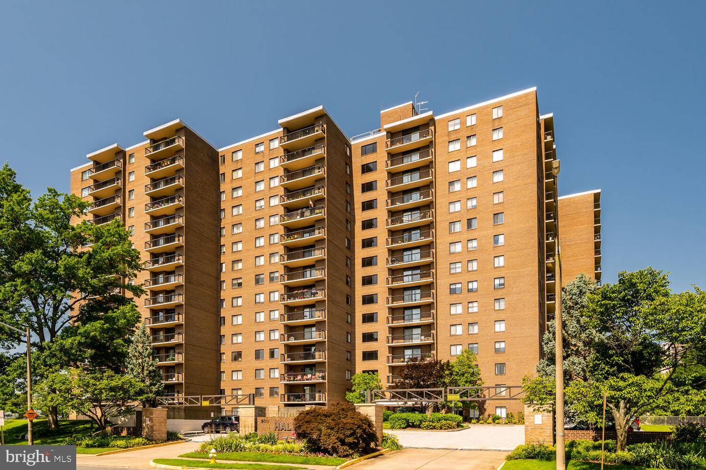 200 N PICKETT ST #308, ALEXANDRIA, Virginia 22304, 3 Bedrooms Bedrooms, ,2 BathroomsBathrooms,Residential,For sale,200 N PICKETT ST #308,VAAX2047034 MLS # VAAX2047034