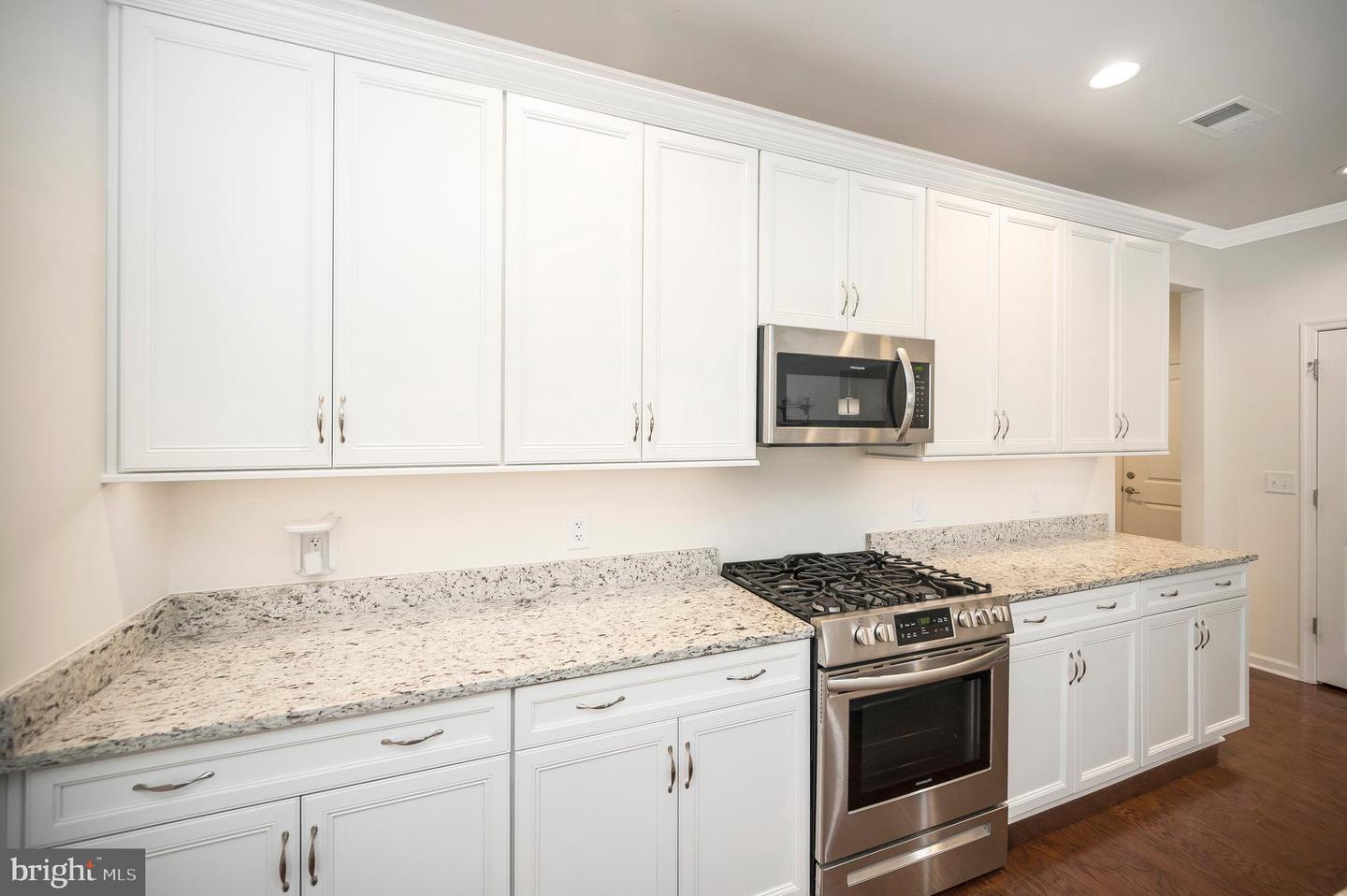 6706 BIG LAUREL LN, FREDERICKSBURG, Virginia 22407, 2 Bedrooms Bedrooms, ,2 BathroomsBathrooms,Residential,For sale,6706 BIG LAUREL LN,VASP2034296 MLS # VASP2034296