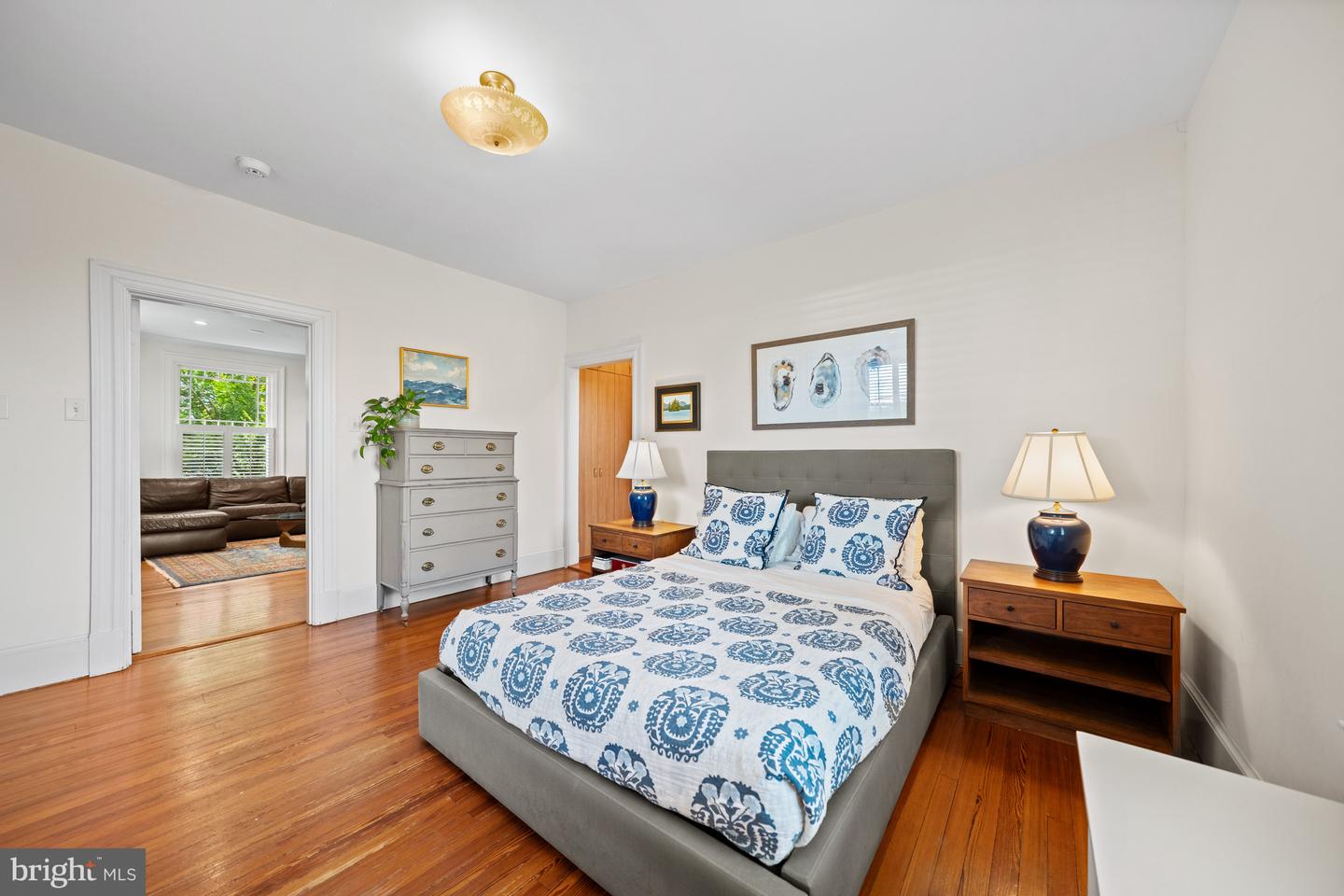 3031 NEWARK ST NW, WASHINGTON, District Of Columbia 20008, 5 Bedrooms Bedrooms, ,4 BathroomsBathrooms,Residential,For sale,3031 NEWARK ST NW,DCDC2208264 MLS # DCDC2208264