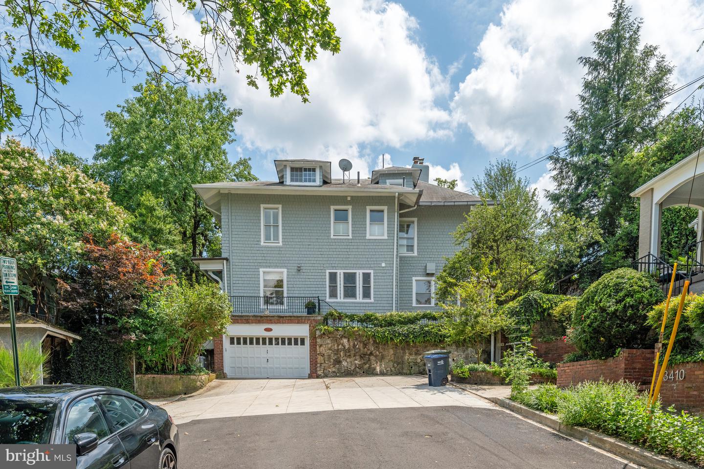 3031 NEWARK ST NW, WASHINGTON, District Of Columbia 20008, 5 Bedrooms Bedrooms, ,4 BathroomsBathrooms,Residential,For sale,3031 NEWARK ST NW,DCDC2208264 MLS # DCDC2208264