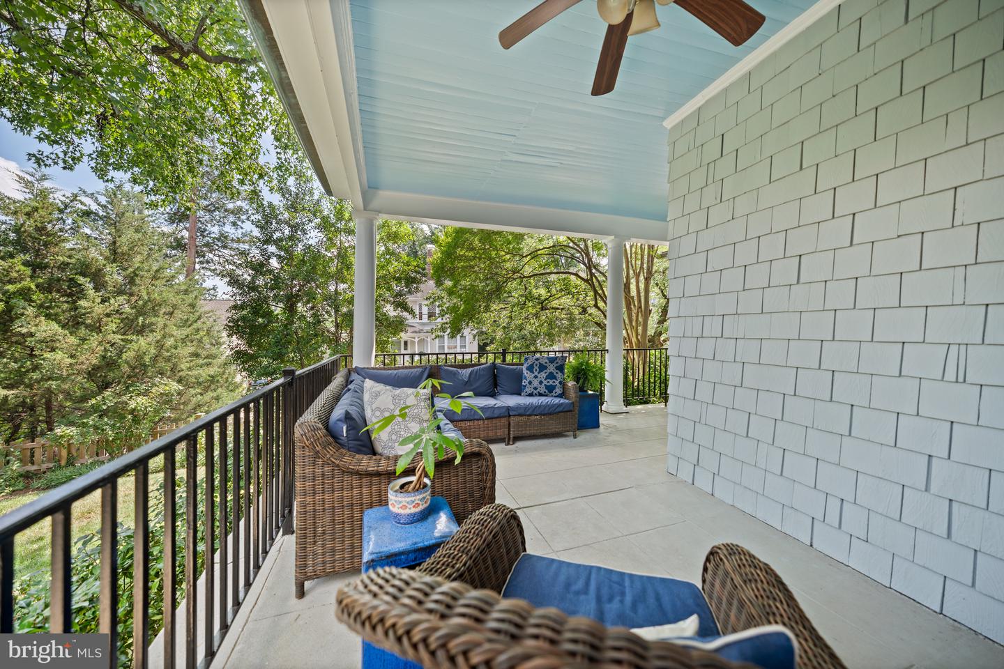 3031 NEWARK ST NW, WASHINGTON, District Of Columbia 20008, 5 Bedrooms Bedrooms, ,4 BathroomsBathrooms,Residential,For sale,3031 NEWARK ST NW,DCDC2208264 MLS # DCDC2208264