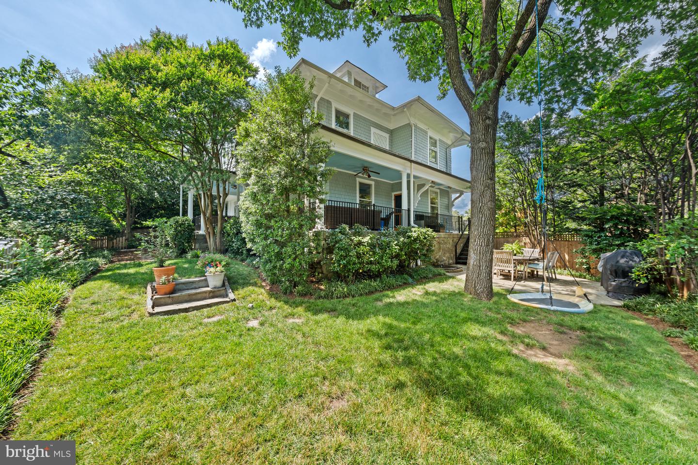 3031 NEWARK ST NW, WASHINGTON, District Of Columbia 20008, 5 Bedrooms Bedrooms, ,4 BathroomsBathrooms,Residential,For sale,3031 NEWARK ST NW,DCDC2208264 MLS # DCDC2208264