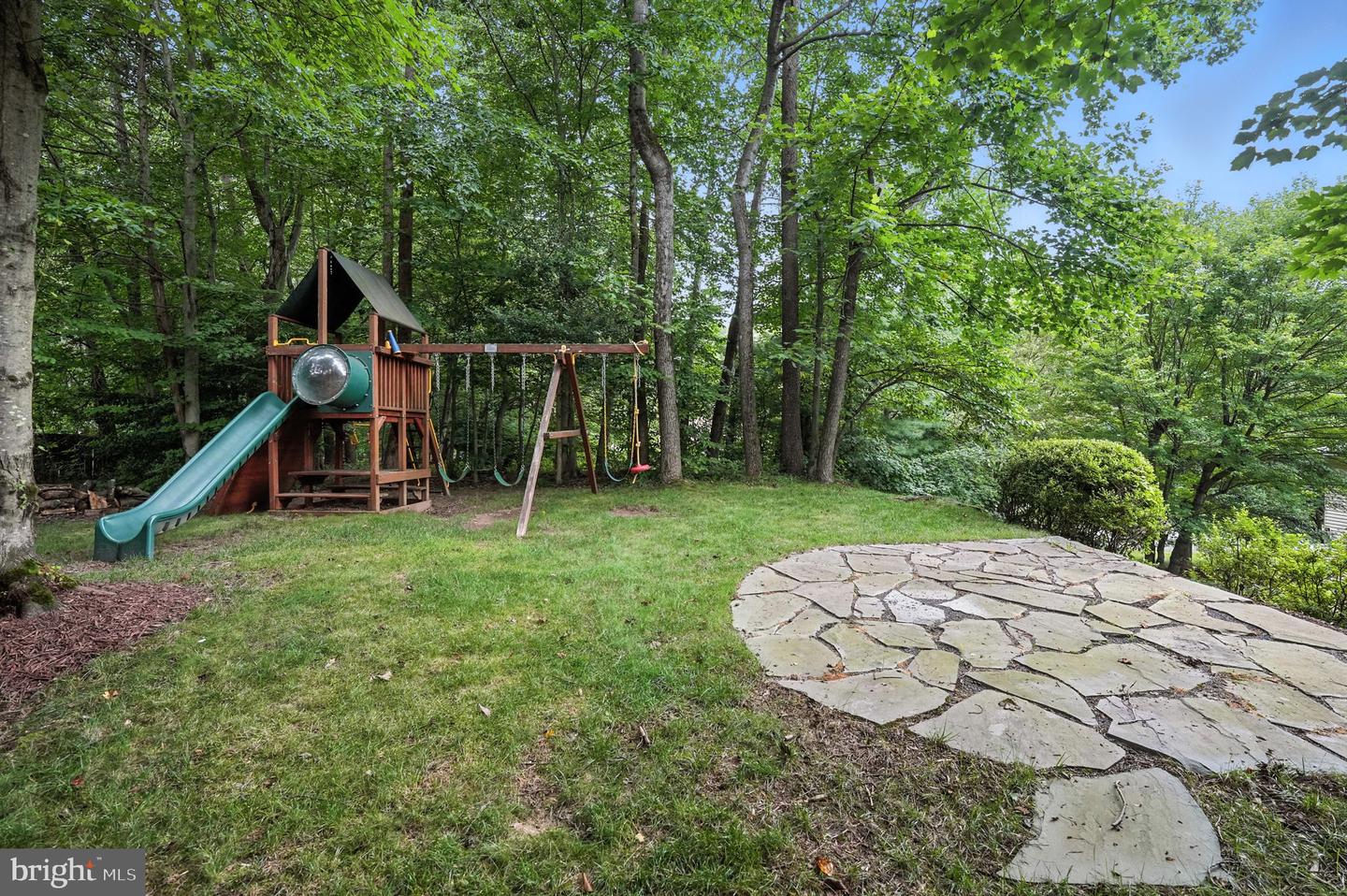 6603 BRIAR HILL CT, MCLEAN, Virginia 22101, 5 Bedrooms Bedrooms, ,5 BathroomsBathrooms,Residential,For sale,6603 BRIAR HILL CT,VAFX2252536 MLS # VAFX2252536