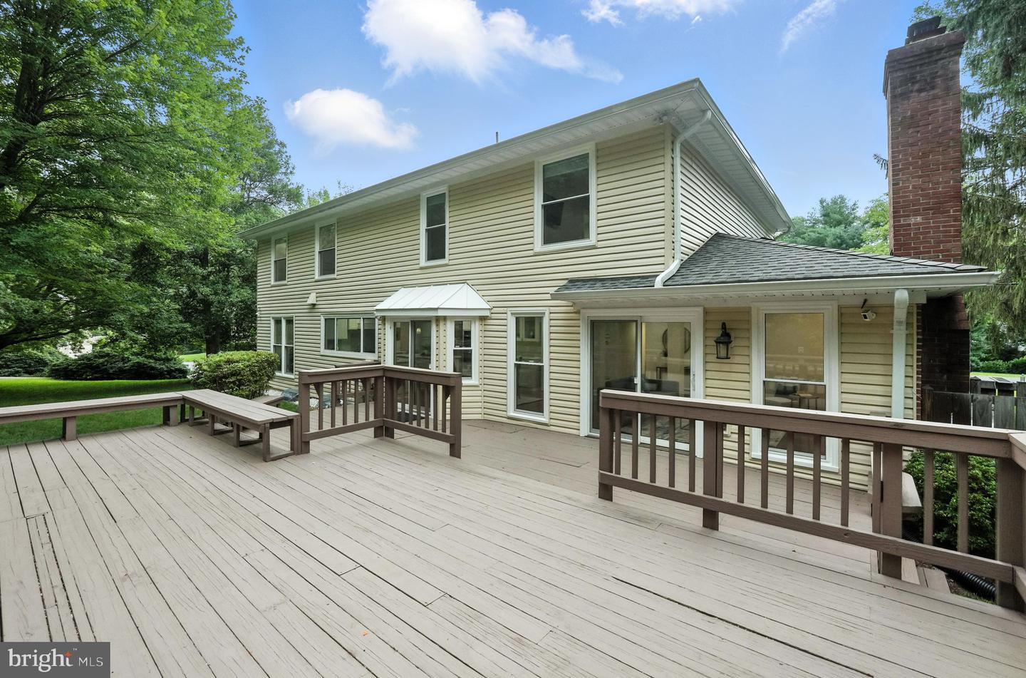 6603 BRIAR HILL CT, MCLEAN, Virginia 22101, 5 Bedrooms Bedrooms, ,5 BathroomsBathrooms,Residential,For sale,6603 BRIAR HILL CT,VAFX2252536 MLS # VAFX2252536