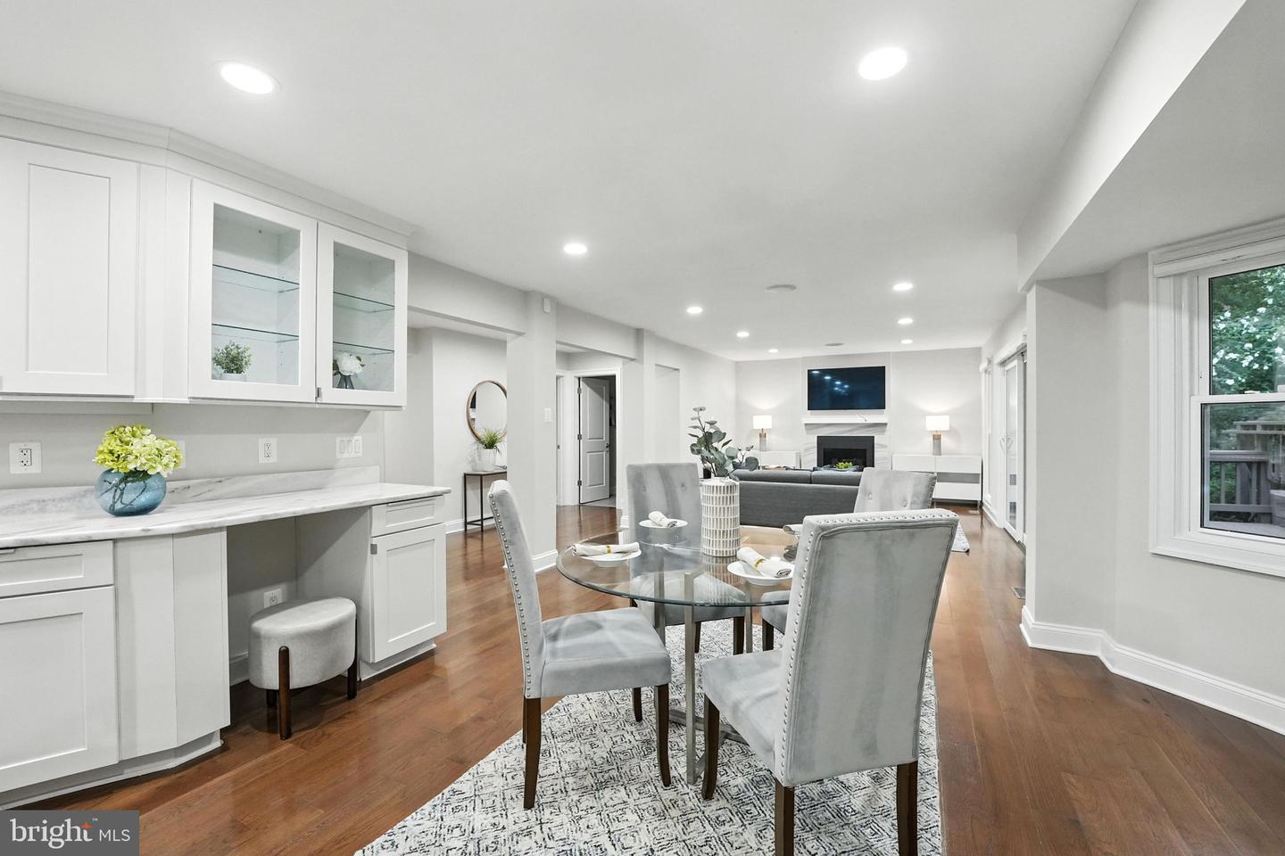 6603 BRIAR HILL CT, MCLEAN, Virginia 22101, 5 Bedrooms Bedrooms, ,5 BathroomsBathrooms,Residential,For sale,6603 BRIAR HILL CT,VAFX2252536 MLS # VAFX2252536