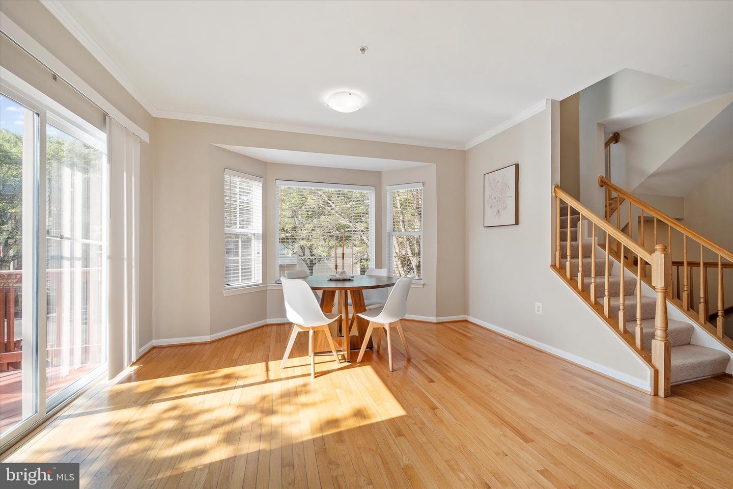 42860 GOLF VIEW DR, CHANTILLY, Virginia 20152, 3 Bedrooms Bedrooms, ,3 BathroomsBathrooms,Residential,For sale,42860 GOLF VIEW DR,VALO2100812 MLS # VALO2100812