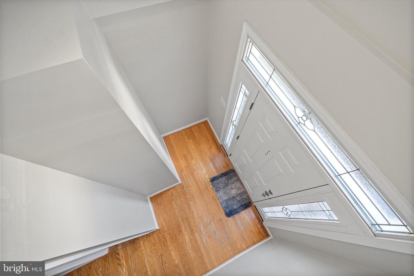 42860 GOLF VIEW DR, CHANTILLY, Virginia 20152, 3 Bedrooms Bedrooms, ,3 BathroomsBathrooms,Residential,For sale,42860 GOLF VIEW DR,VALO2100812 MLS # VALO2100812