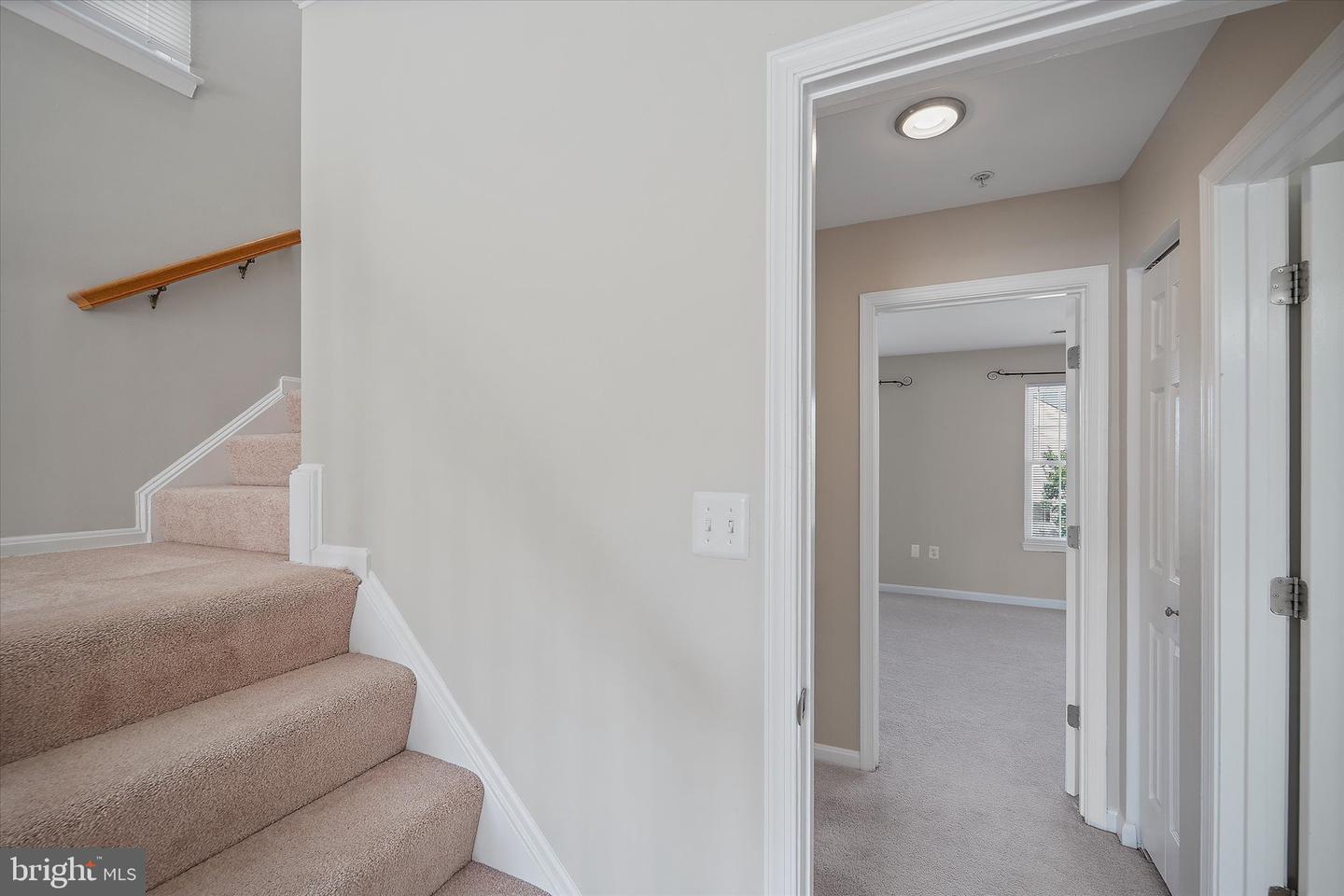 42860 GOLF VIEW DR, CHANTILLY, Virginia 20152, 3 Bedrooms Bedrooms, ,3 BathroomsBathrooms,Residential,For sale,42860 GOLF VIEW DR,VALO2100812 MLS # VALO2100812