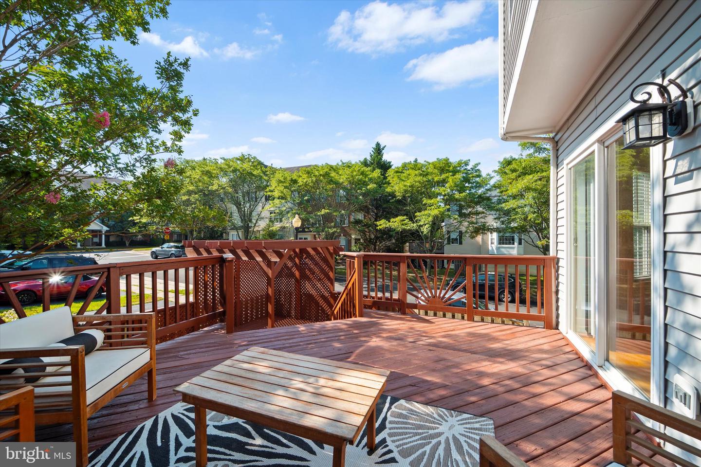 42860 GOLF VIEW DR, CHANTILLY, Virginia 20152, 3 Bedrooms Bedrooms, ,3 BathroomsBathrooms,Residential,For sale,42860 GOLF VIEW DR,VALO2100812 MLS # VALO2100812