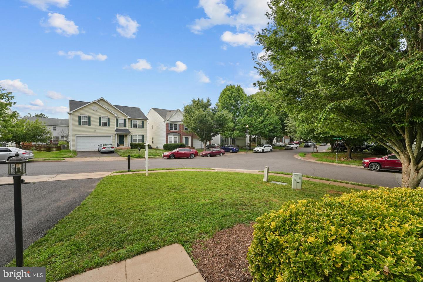 2203 COTTONWOOD LN, CULPEPER, Virginia 22701, 4 Bedrooms Bedrooms, ,3 BathroomsBathrooms,Residential,For sale,2203 COTTONWOOD LN,VACU2010910 MLS # VACU2010910