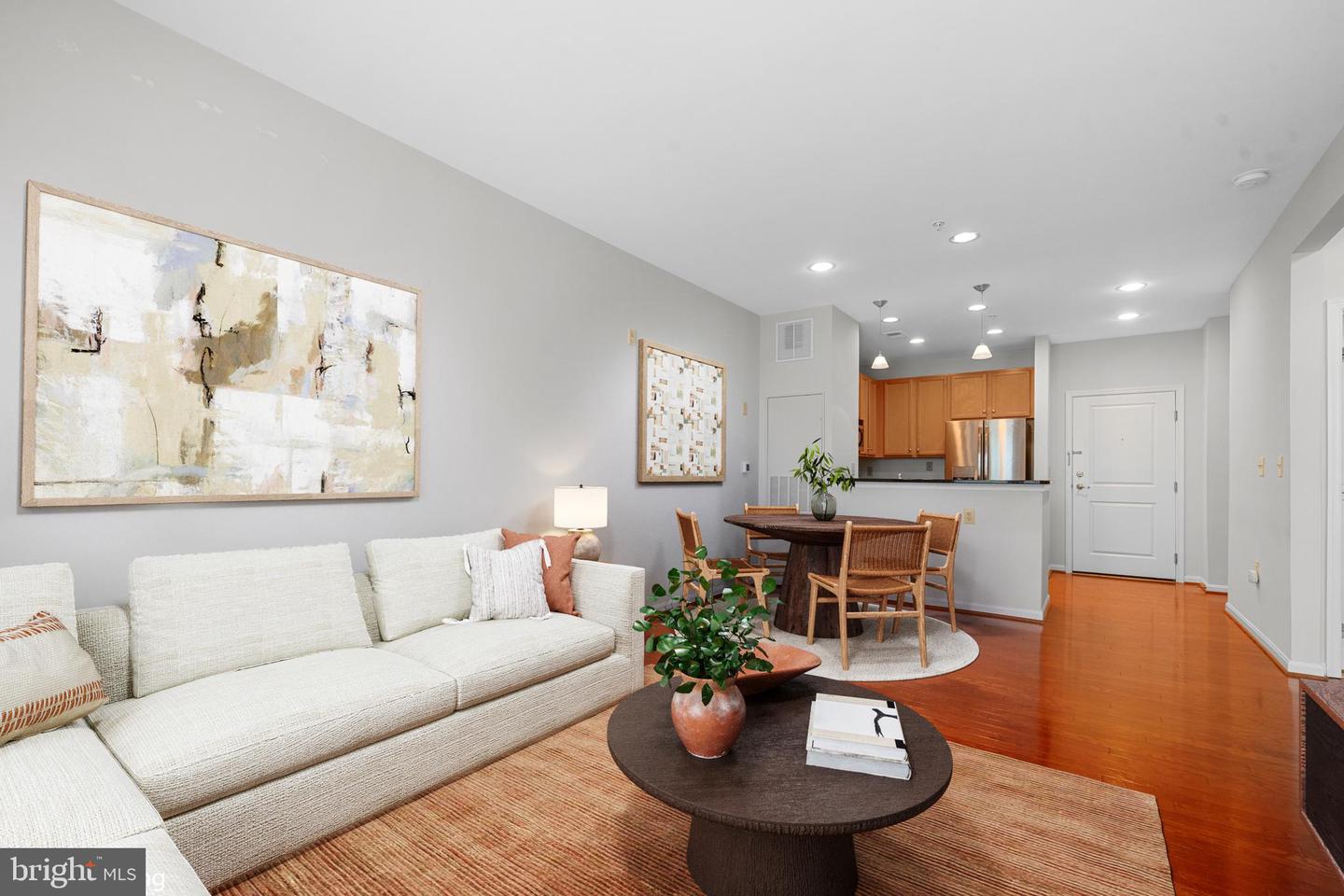 2665 PROSPERITY AVE #310, FAIRFAX, Virginia 22031, 1 Bedroom Bedrooms, ,1 BathroomBathrooms,Residential,For sale,2665 PROSPERITY AVE #310,VAFX2252560 MLS # VAFX2252560