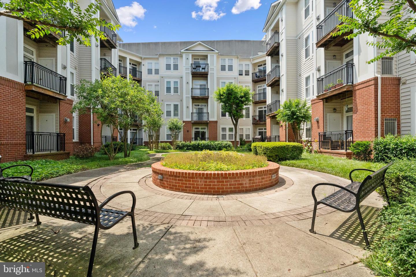 2665 PROSPERITY AVE #310, FAIRFAX, Virginia 22031, 1 Bedroom Bedrooms, ,1 BathroomBathrooms,Residential,For sale,2665 PROSPERITY AVE #310,VAFX2252560 MLS # VAFX2252560