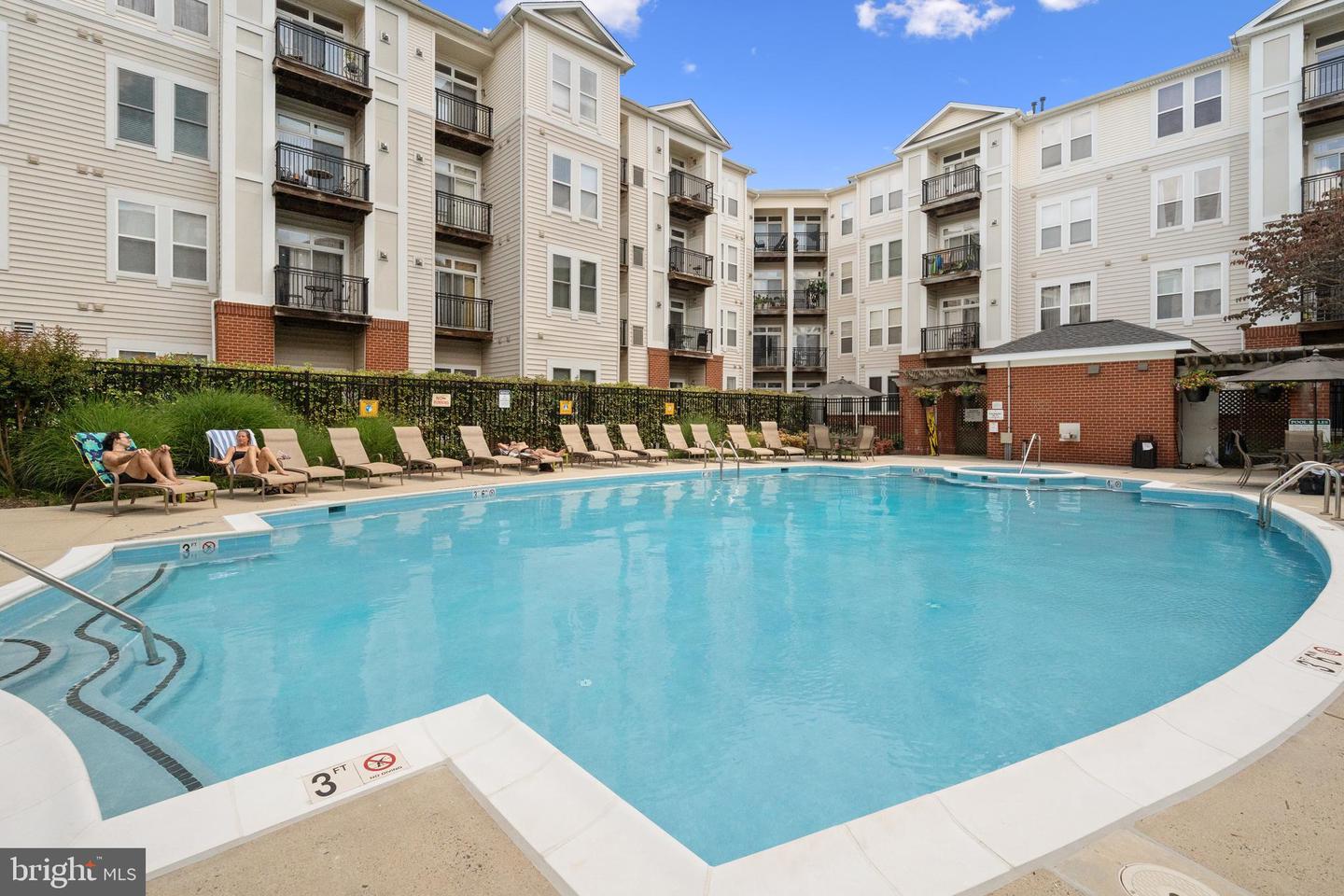 2665 PROSPERITY AVE #310, FAIRFAX, Virginia 22031, 1 Bedroom Bedrooms, ,1 BathroomBathrooms,Residential,For sale,2665 PROSPERITY AVE #310,VAFX2252560 MLS # VAFX2252560