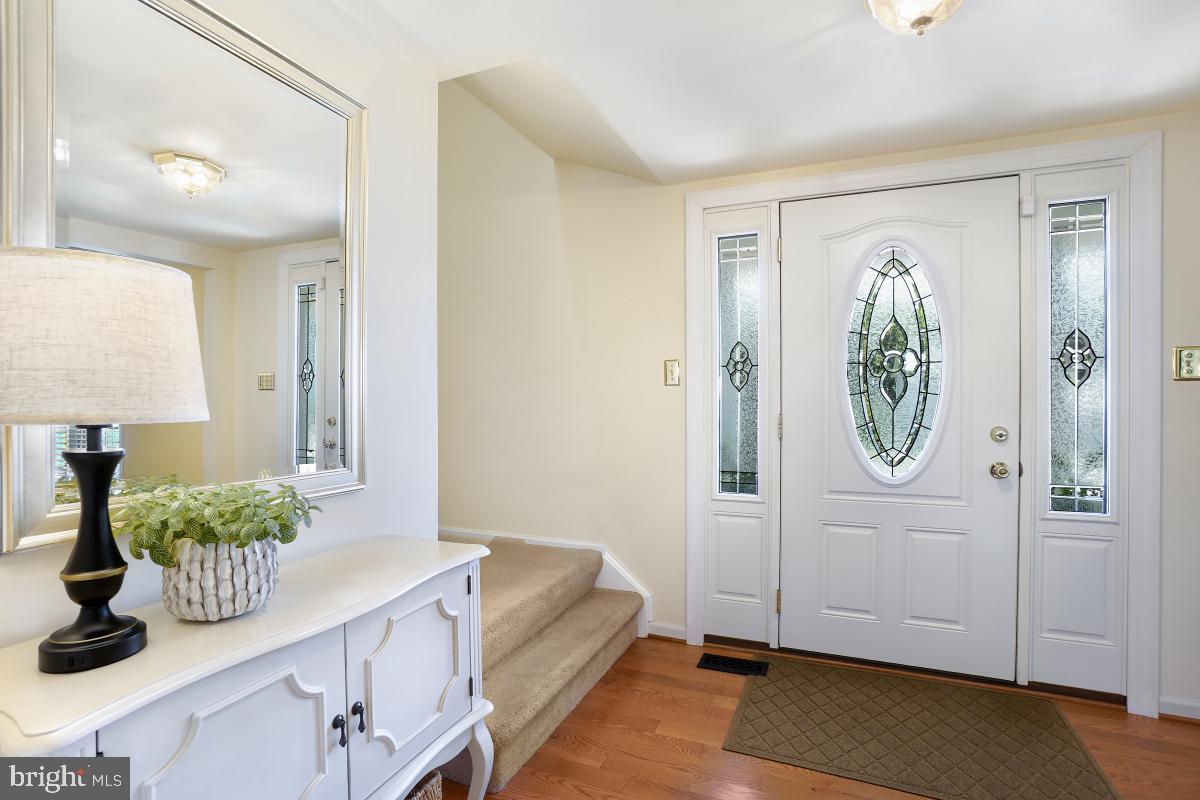8940 TARRAGON CT, MANASSAS, Virginia 20110, 3 Bedrooms Bedrooms, ,2 BathroomsBathrooms,Residential,For sale,8940 TARRAGON CT,VAMN2008602 MLS # VAMN2008602