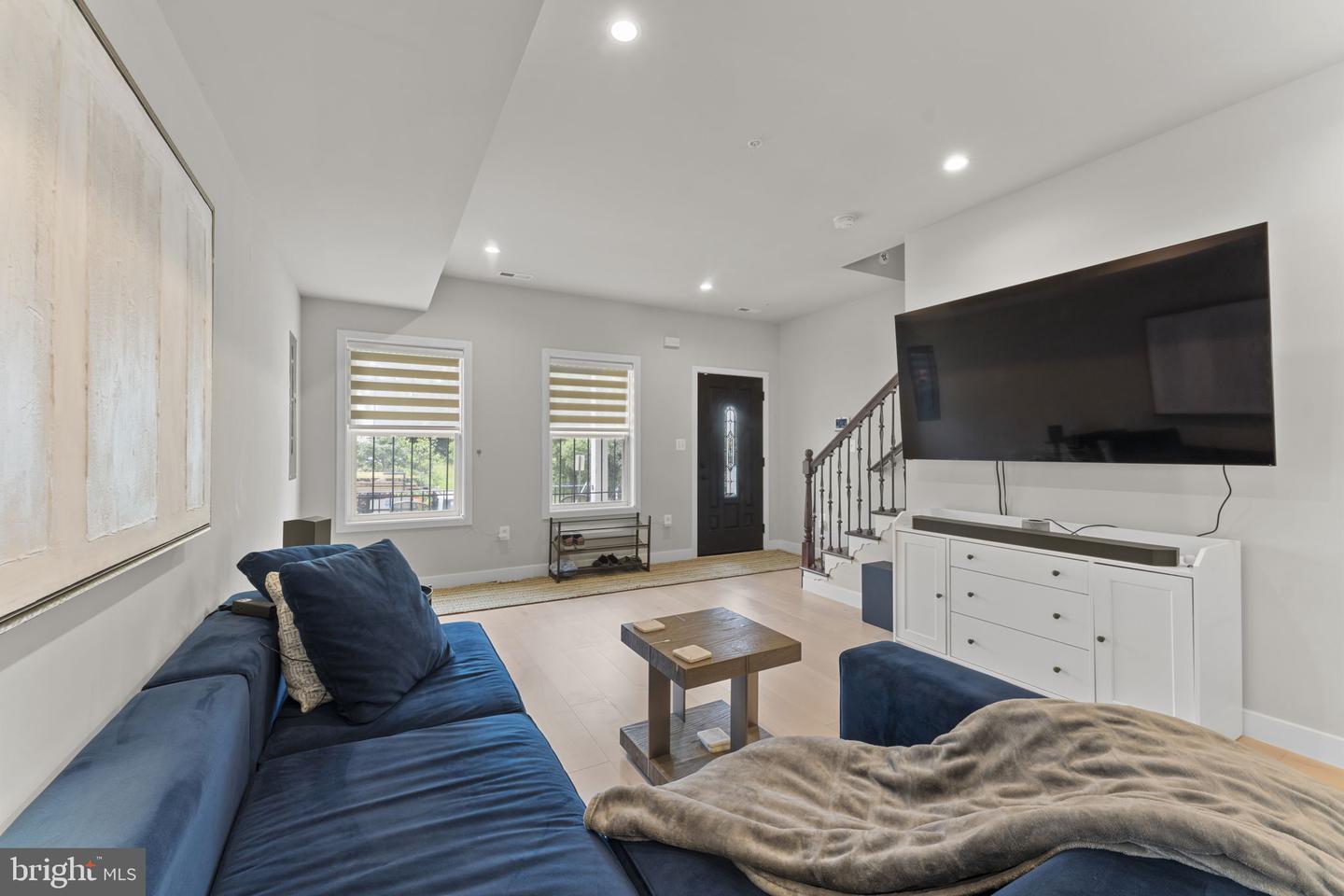 4008 9TH ST SE, WASHINGTON, District Of Columbia 20032, 4 Bedrooms Bedrooms, ,4 BathroomsBathrooms,Residential,For sale,4008 9TH ST SE,DCDC2208502 MLS # DCDC2208502