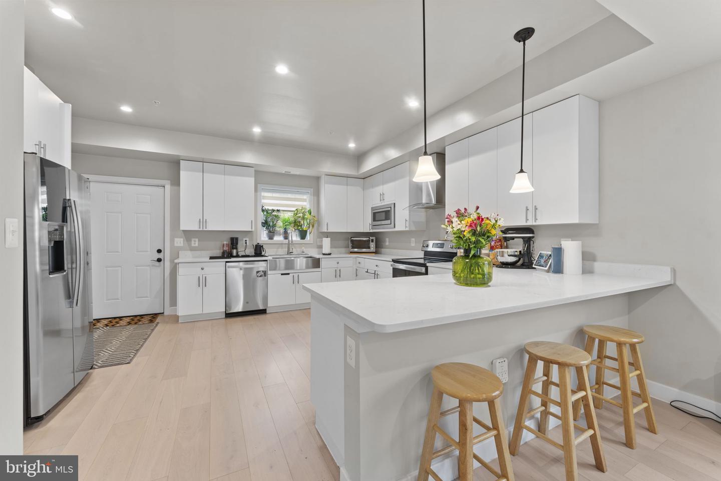 4008 9TH ST SE, WASHINGTON, District Of Columbia 20032, 4 Bedrooms Bedrooms, ,4 BathroomsBathrooms,Residential,For sale,4008 9TH ST SE,DCDC2208502 MLS # DCDC2208502