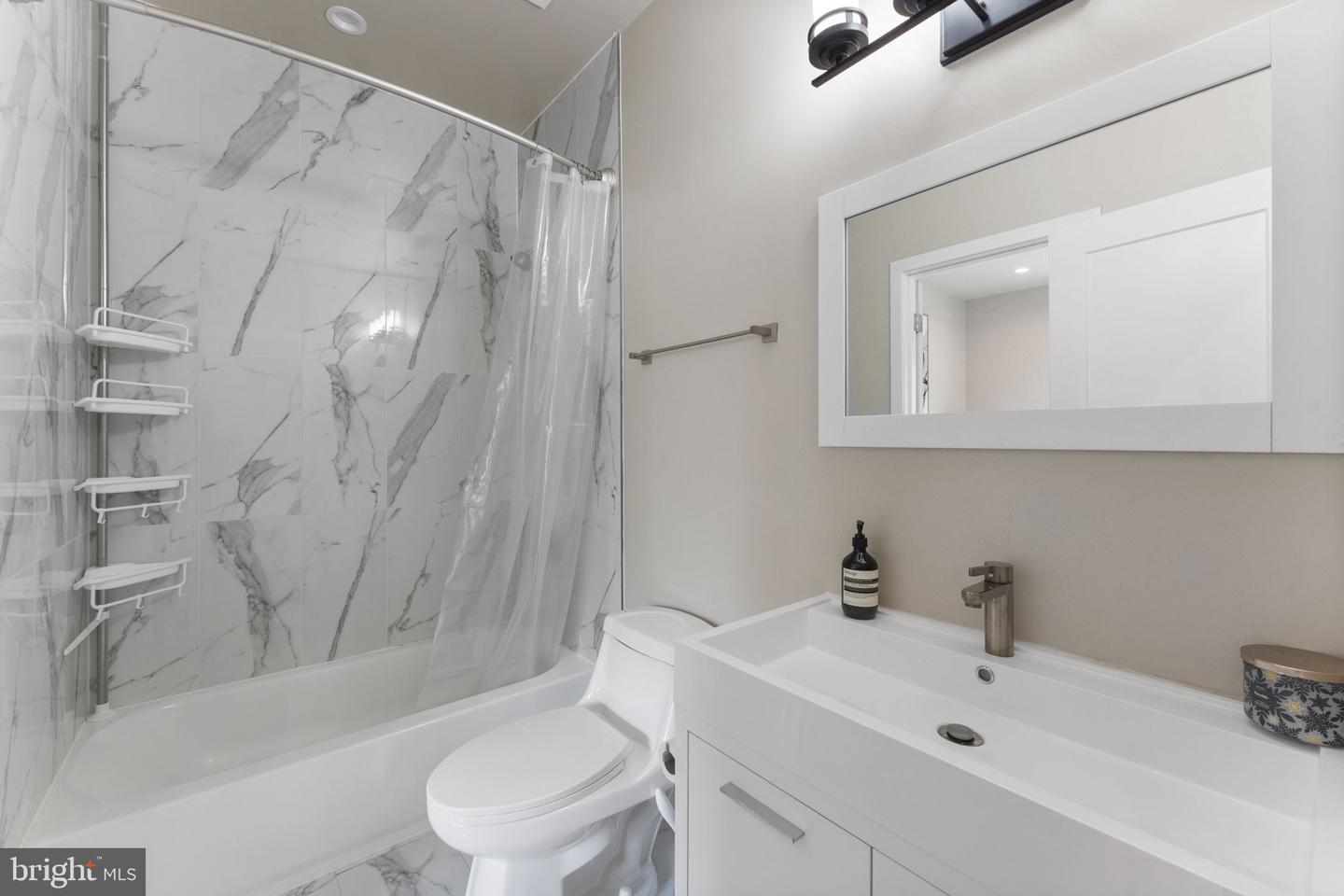4008 9TH ST SE, WASHINGTON, District Of Columbia 20032, 4 Bedrooms Bedrooms, ,4 BathroomsBathrooms,Residential,For sale,4008 9TH ST SE,DCDC2208502 MLS # DCDC2208502