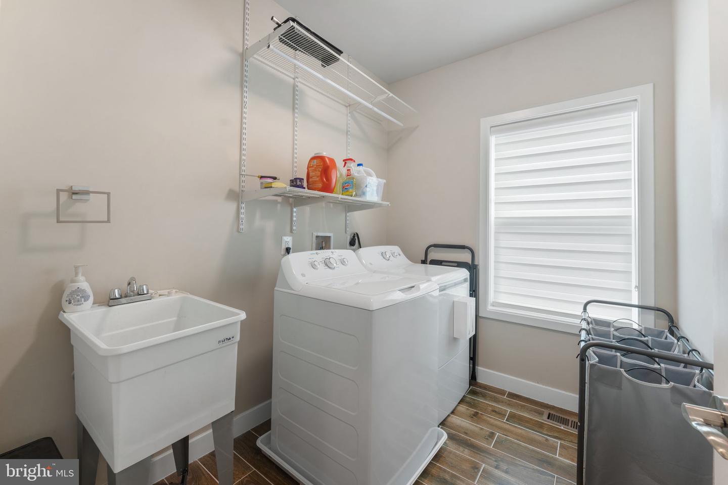 4008 9TH ST SE, WASHINGTON, District Of Columbia 20032, 4 Bedrooms Bedrooms, ,4 BathroomsBathrooms,Residential,For sale,4008 9TH ST SE,DCDC2208502 MLS # DCDC2208502