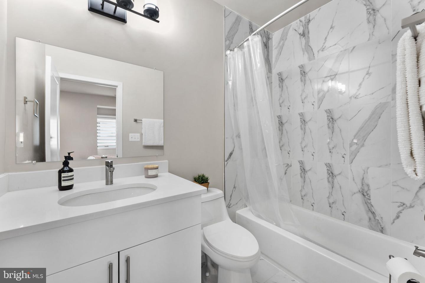 4008 9TH ST SE, WASHINGTON, District Of Columbia 20032, 4 Bedrooms Bedrooms, ,4 BathroomsBathrooms,Residential,For sale,4008 9TH ST SE,DCDC2208502 MLS # DCDC2208502