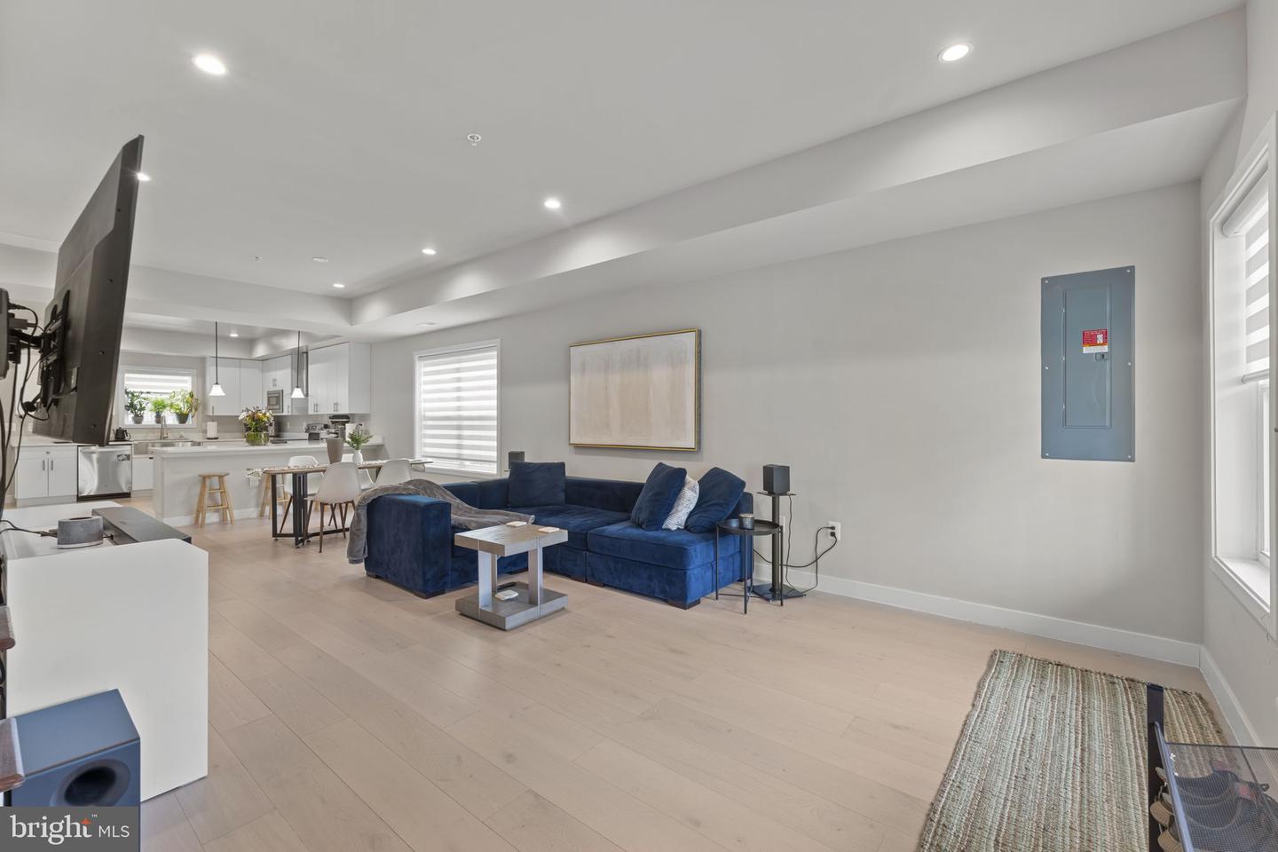 4008 9TH ST SE, WASHINGTON, District Of Columbia 20032, 4 Bedrooms Bedrooms, ,4 BathroomsBathrooms,Residential,For sale,4008 9TH ST SE,DCDC2208502 MLS # DCDC2208502
