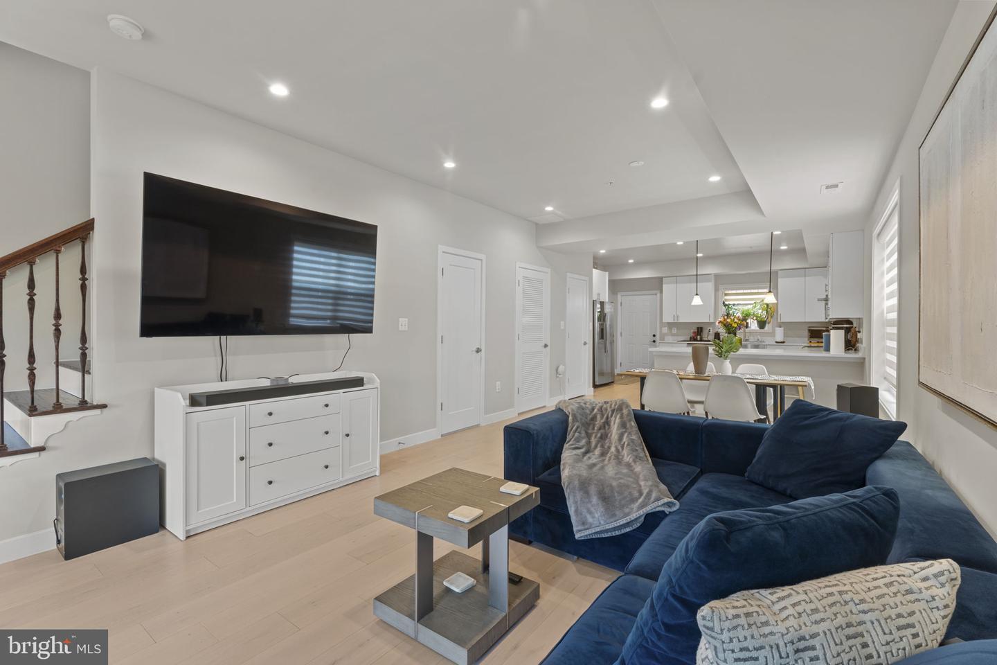 4008 9TH ST SE, WASHINGTON, District Of Columbia 20032, 4 Bedrooms Bedrooms, ,4 BathroomsBathrooms,Residential,For sale,4008 9TH ST SE,DCDC2208502 MLS # DCDC2208502