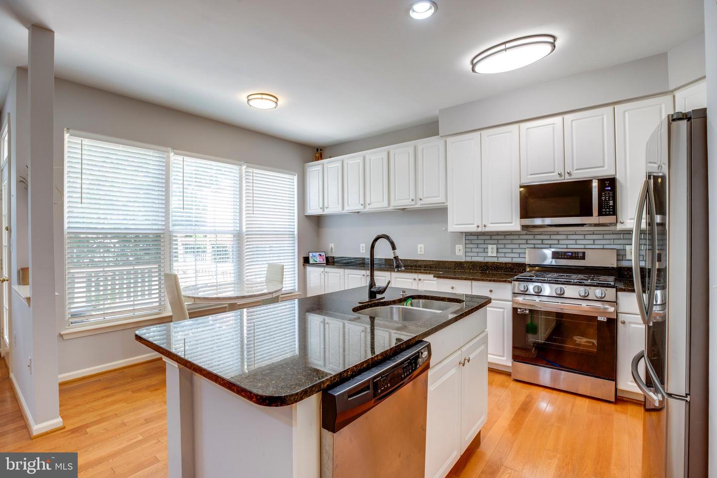 20597 GLENMERE SQ, STERLING, Virginia 20165, 3 Bedrooms Bedrooms, ,3 BathroomsBathrooms,Residential,For sale,20597 GLENMERE SQ,VALO2100894 MLS # VALO2100894