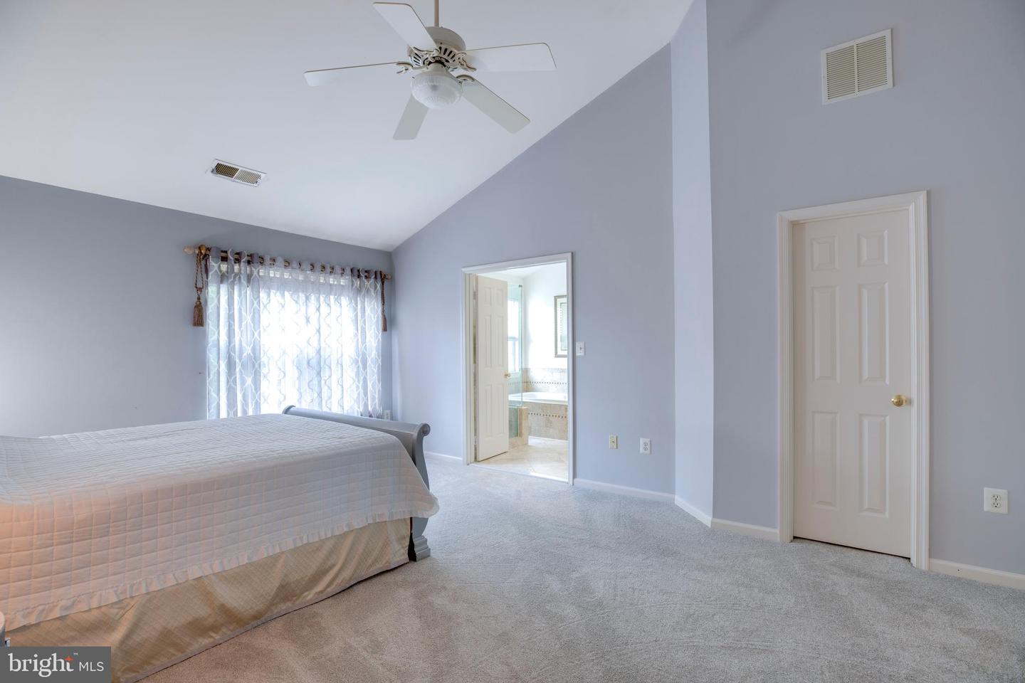 20597 GLENMERE SQ, STERLING, Virginia 20165, 3 Bedrooms Bedrooms, ,3 BathroomsBathrooms,Residential,For sale,20597 GLENMERE SQ,VALO2100894 MLS # VALO2100894