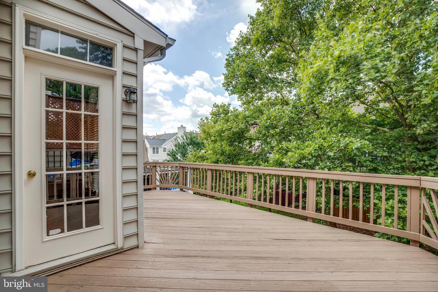 20597 GLENMERE SQ, STERLING, Virginia 20165, 3 Bedrooms Bedrooms, ,3 BathroomsBathrooms,Residential,For sale,20597 GLENMERE SQ,VALO2100894 MLS # VALO2100894