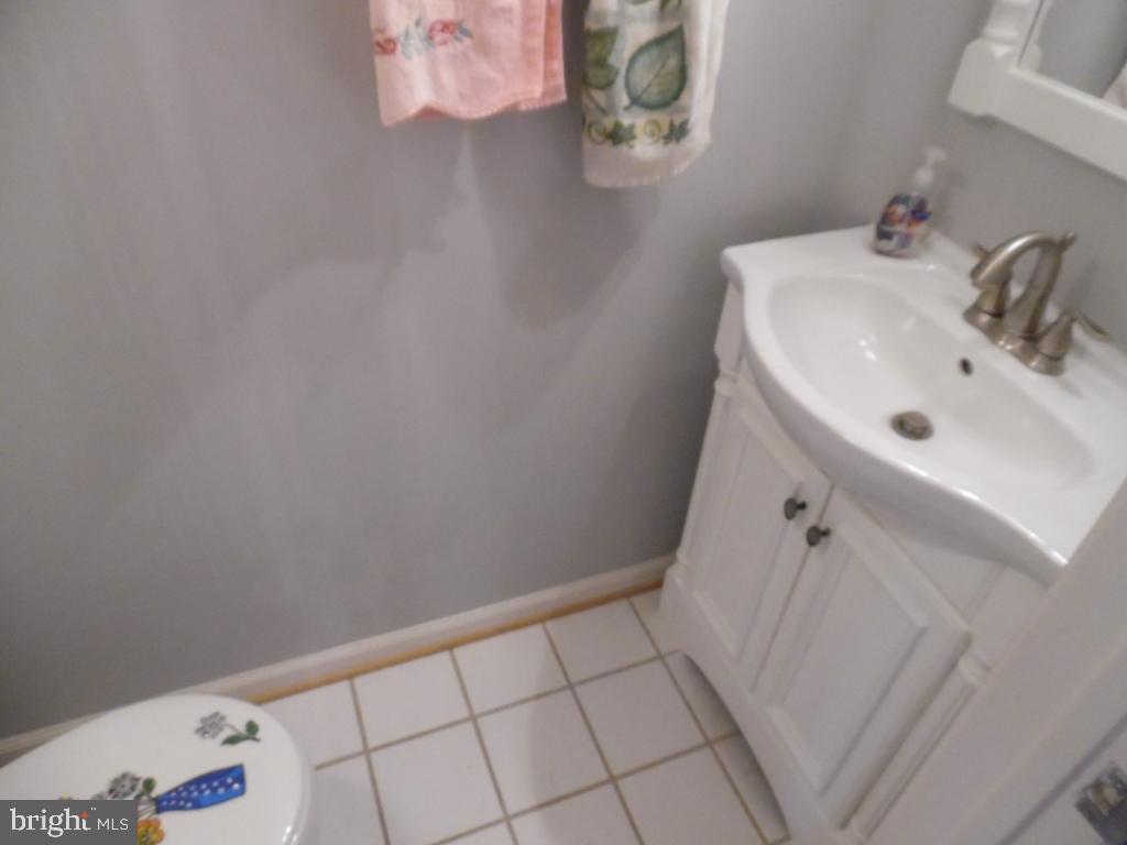 20597 GLENMERE SQ, STERLING, Virginia 20165, 3 Bedrooms Bedrooms, ,3 BathroomsBathrooms,Residential,For sale,20597 GLENMERE SQ,VALO2100894 MLS # VALO2100894