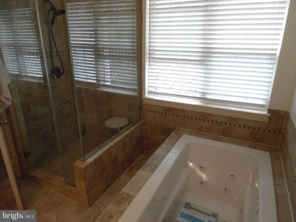20597 GLENMERE SQ, STERLING, Virginia 20165, 3 Bedrooms Bedrooms, ,3 BathroomsBathrooms,Residential,For sale,20597 GLENMERE SQ,VALO2100894 MLS # VALO2100894