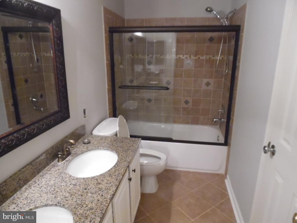 20597 GLENMERE SQ, STERLING, Virginia 20165, 3 Bedrooms Bedrooms, ,3 BathroomsBathrooms,Residential,For sale,20597 GLENMERE SQ,VALO2100894 MLS # VALO2100894