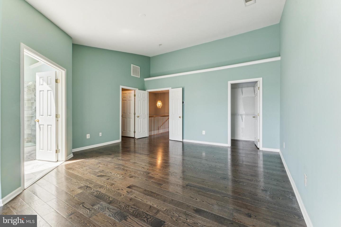 106 MISTY POND TER, PURCELLVILLE, Virginia 20132, 4 Bedrooms Bedrooms, ,3 BathroomsBathrooms,Residential,For sale,106 MISTY POND TER,VALO2100896 MLS # VALO2100896