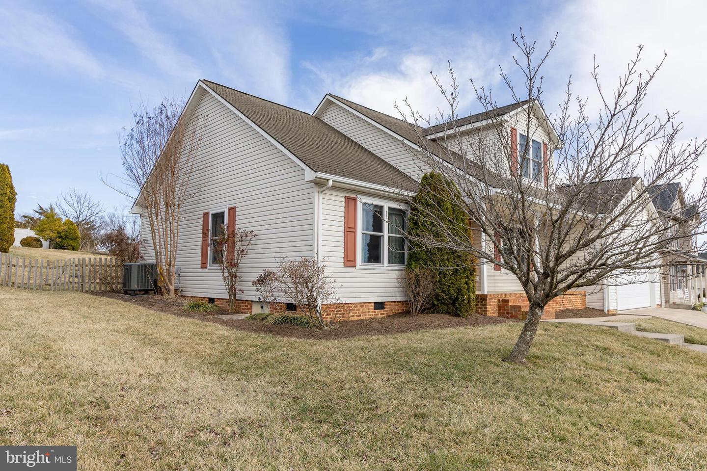 1840 RHIANON LN, HARRISONBURG, Virginia 22801, 3 Bedrooms Bedrooms, ,2 BathroomsBathrooms,Residential,For sale,1840 RHIANON LN,VAHC2000436 MLS # VAHC2000436