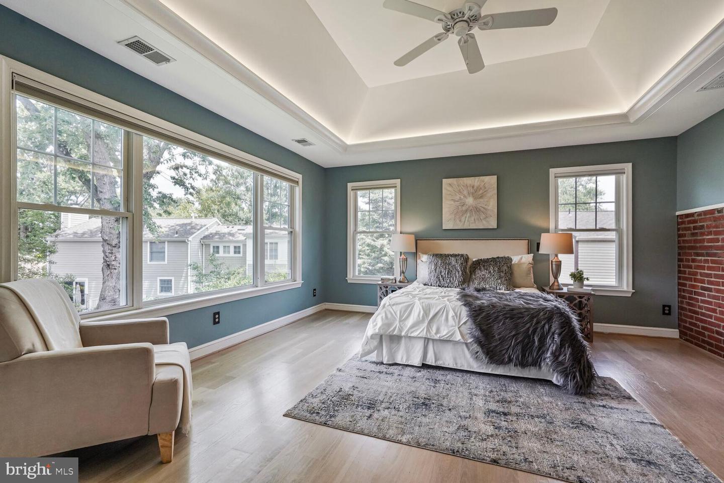 6111 WASHINGTON BLVD, ARLINGTON, Virginia 22205, 5 Bedrooms Bedrooms, ,2 BathroomsBathrooms,Residential,For sale,6111 WASHINGTON BLVD,VAAR2060062 MLS # VAAR2060062