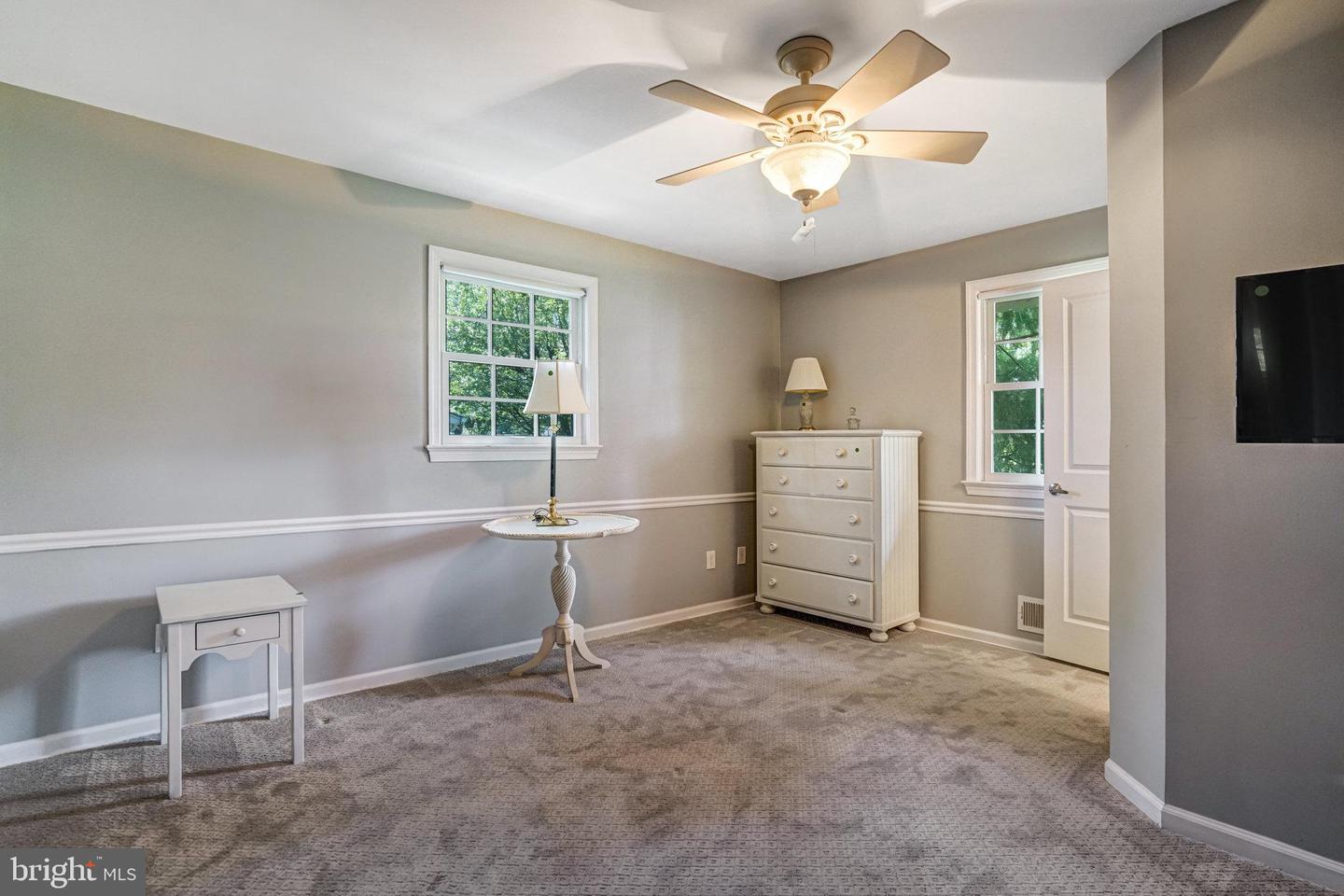 3409 SLADE RUN DR, FALLS CHURCH, Virginia 22042, 4 Bedrooms Bedrooms, ,3 BathroomsBathrooms,Residential,For sale,3409 SLADE RUN DR,VAFX2252884 MLS # VAFX2252884