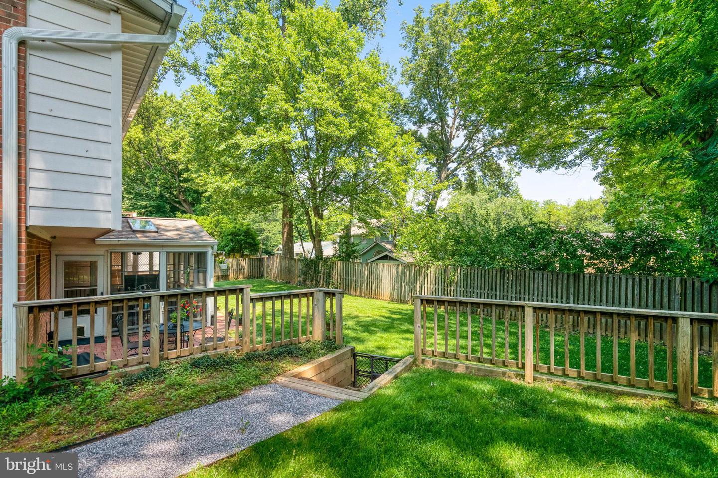 3409 SLADE RUN DR, FALLS CHURCH, Virginia 22042, 4 Bedrooms Bedrooms, ,3 BathroomsBathrooms,Residential,For sale,3409 SLADE RUN DR,VAFX2252884 MLS # VAFX2252884