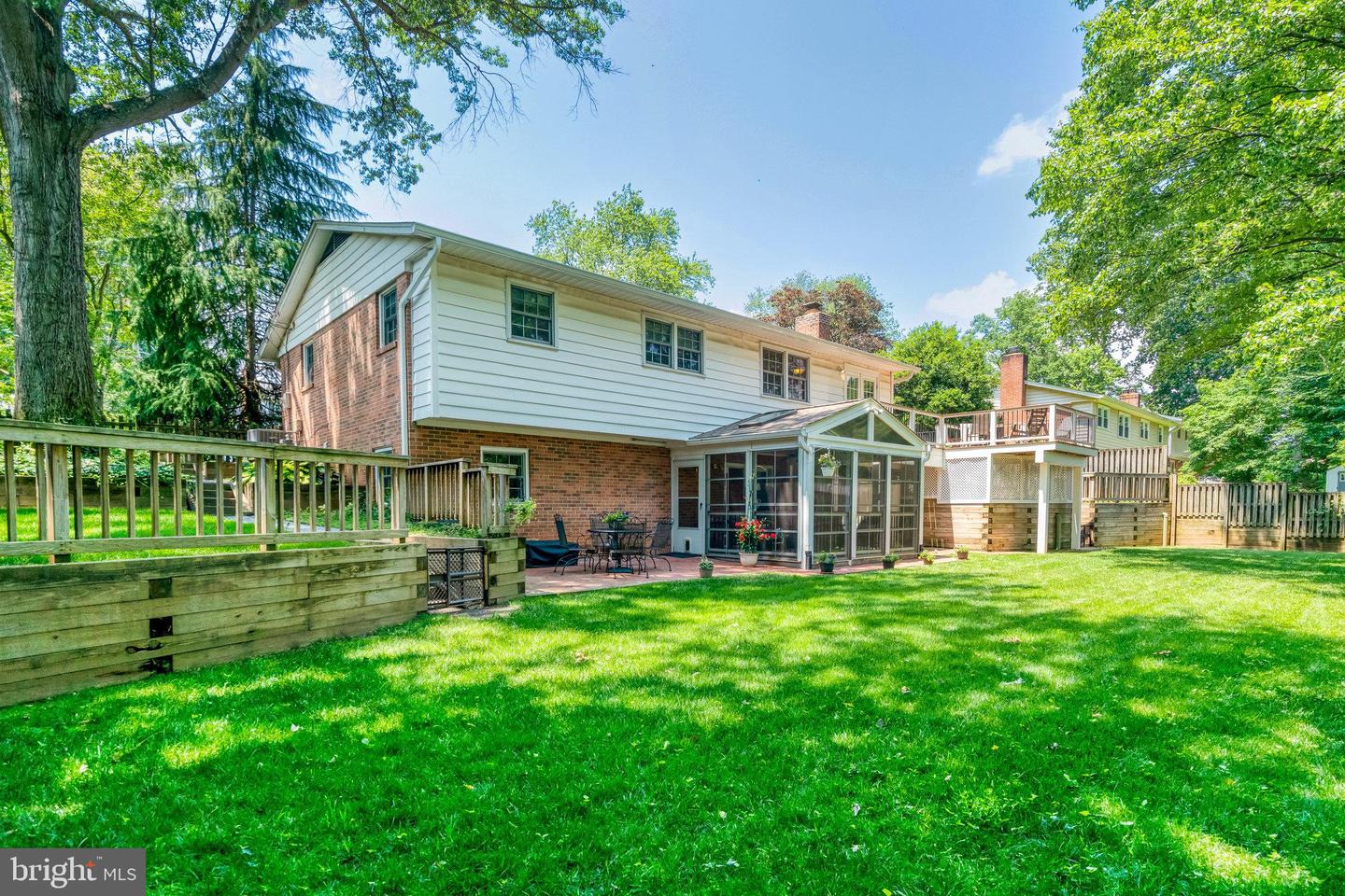 3409 SLADE RUN DR, FALLS CHURCH, Virginia 22042, 4 Bedrooms Bedrooms, ,3 BathroomsBathrooms,Residential,For sale,3409 SLADE RUN DR,VAFX2252884 MLS # VAFX2252884