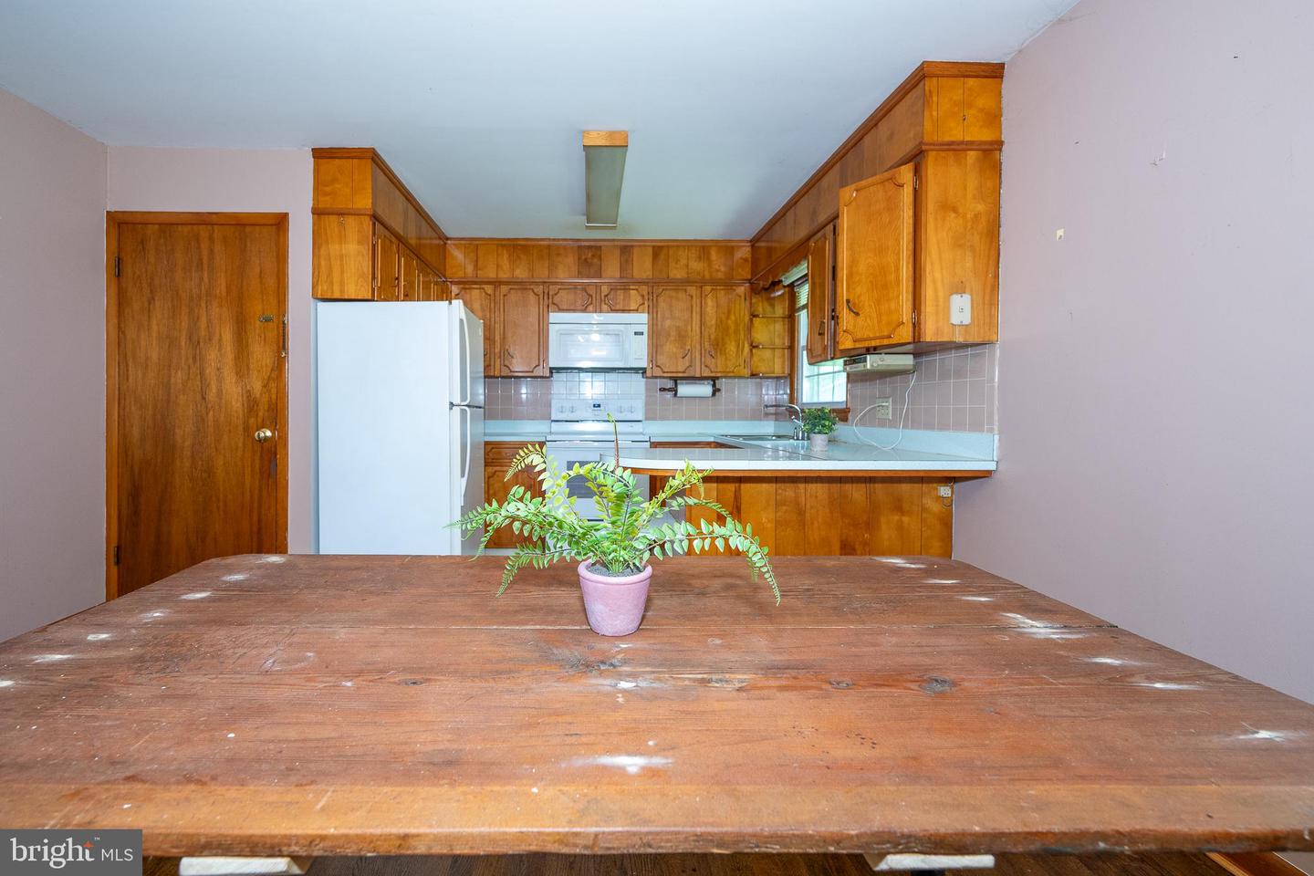 6883 S EAST SIDE HWY, ELKTON, Virginia 22827, 4 Bedrooms Bedrooms, ,2 BathroomsBathrooms,Residential,For sale,6883 S EAST SIDE HWY,VARO2002424 MLS # VARO2002424