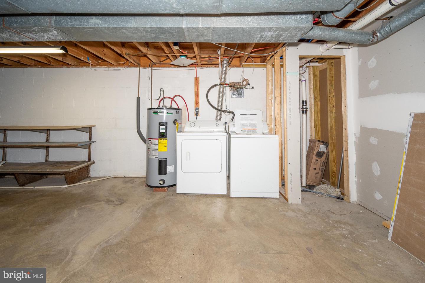 6883 S EAST SIDE HWY, ELKTON, Virginia 22827, 4 Bedrooms Bedrooms, ,2 BathroomsBathrooms,Residential,For sale,6883 S EAST SIDE HWY,VARO2002424 MLS # VARO2002424