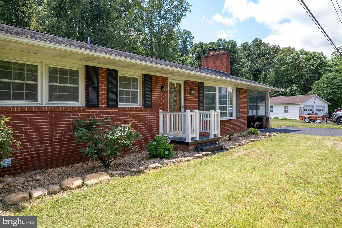 6883 S EAST SIDE HWY, ELKTON, Virginia 22827, 4 Bedrooms Bedrooms, ,2 BathroomsBathrooms,Residential,For sale,6883 S EAST SIDE HWY,VARO2002424 MLS # VARO2002424