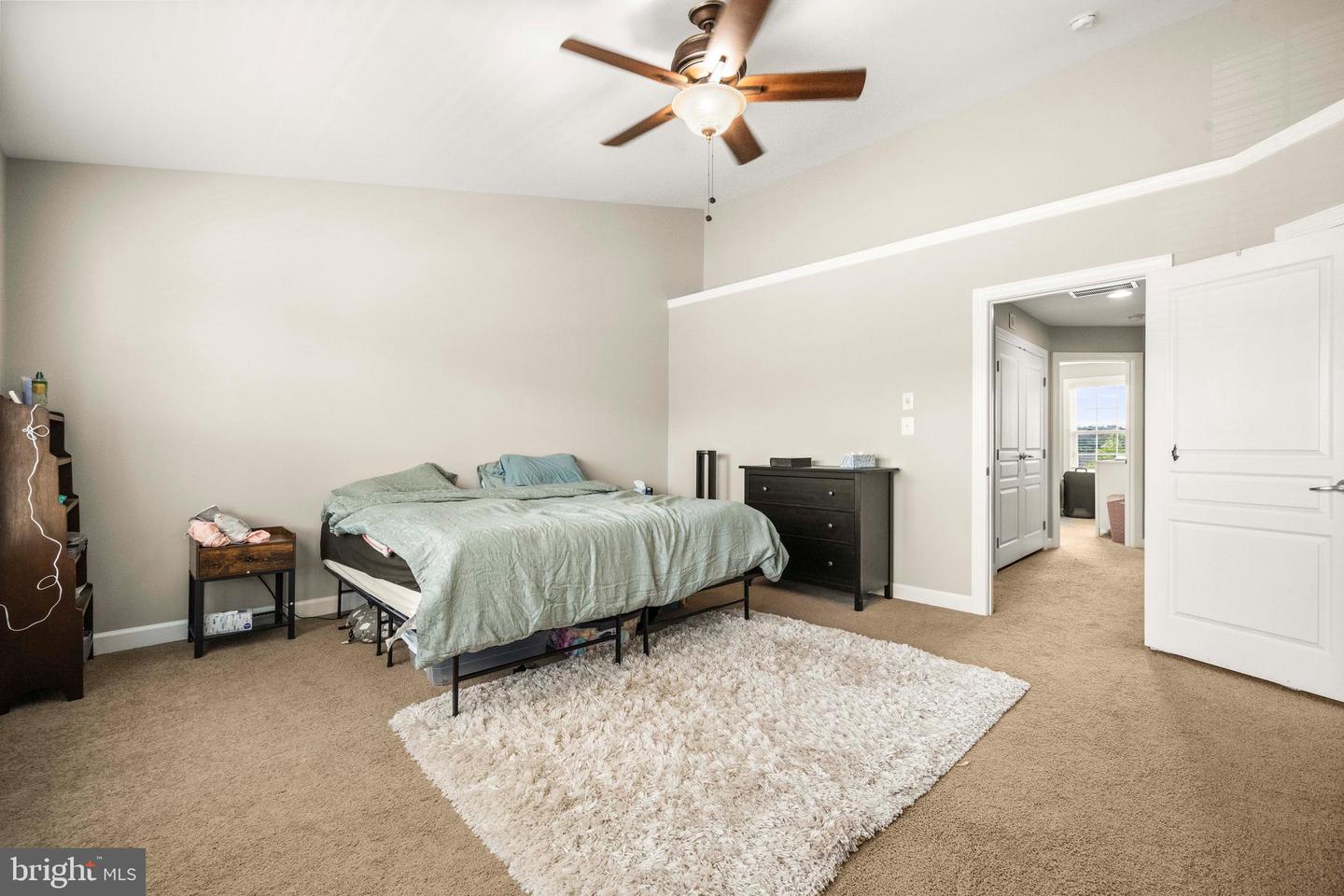 21016 COURTLAND VILLAGE DR, LEESBURG, Virginia 20175, 3 Bedrooms Bedrooms, ,2 BathroomsBathrooms,Residential,For sale,21016 COURTLAND VILLAGE DR,VALO2101112 MLS # VALO2101112