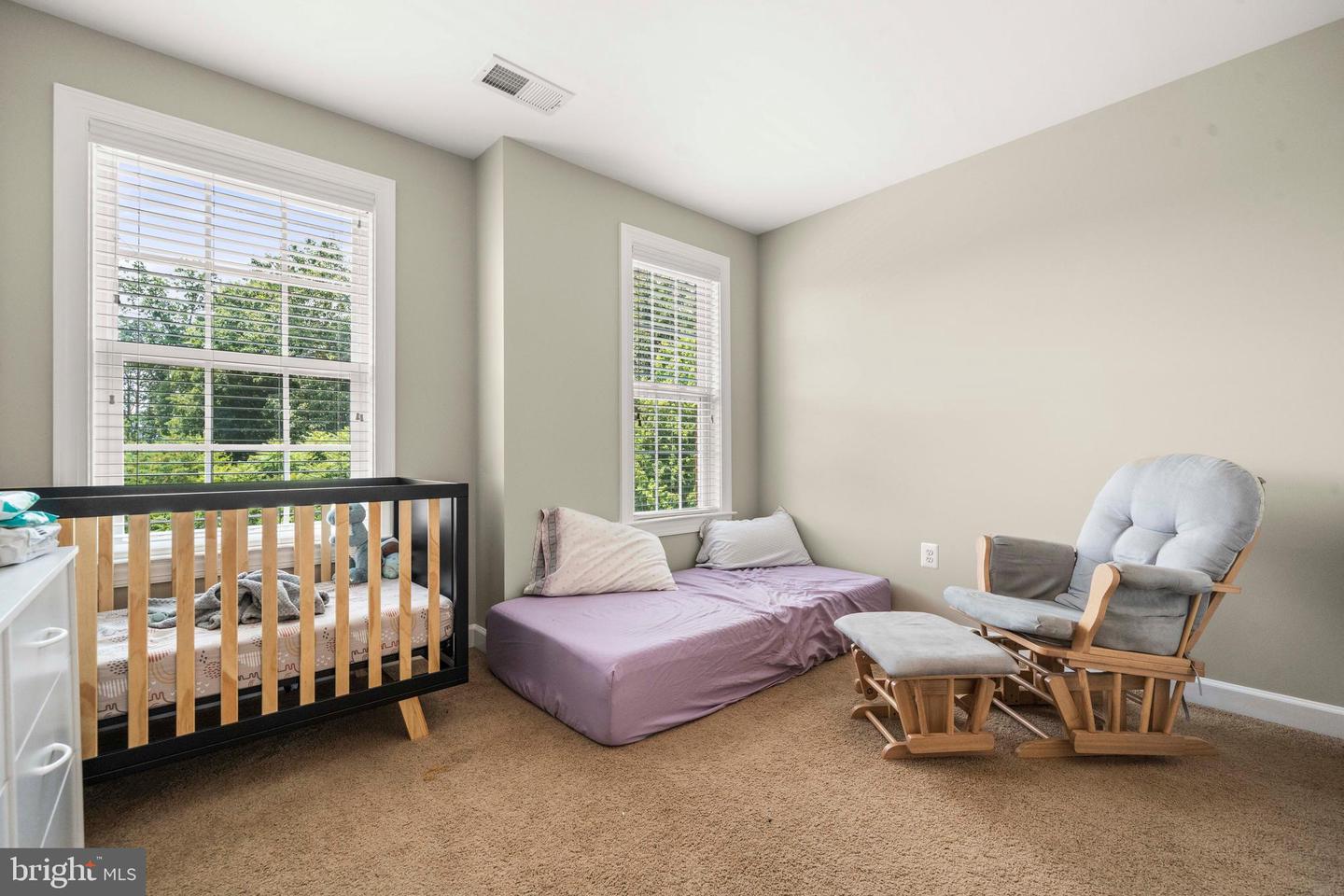 21016 COURTLAND VILLAGE DR, LEESBURG, Virginia 20175, 3 Bedrooms Bedrooms, ,2 BathroomsBathrooms,Residential,For sale,21016 COURTLAND VILLAGE DR,VALO2101112 MLS # VALO2101112