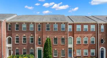 21016 COURTLAND VILLAGE DR, LEESBURG, Virginia 20175, 3 Bedrooms Bedrooms, ,2 BathroomsBathrooms,Residential,For sale,21016 COURTLAND VILLAGE DR,VALO2101112 MLS # VALO2101112