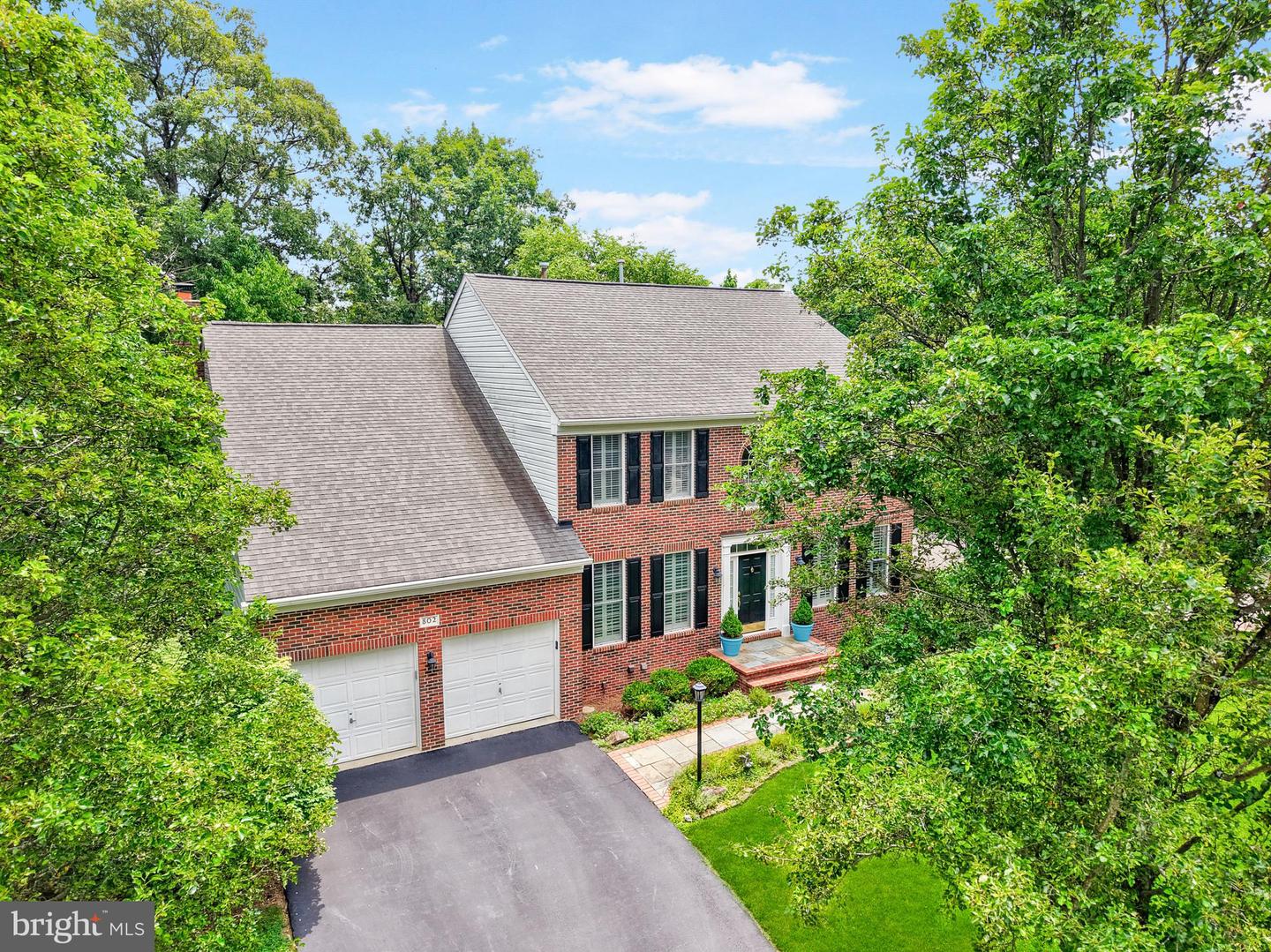 802 CASLA CT SE, LEESBURG, Virginia 20175, 4 Bedrooms Bedrooms, ,3 BathroomsBathrooms,Residential,For sale,802 CASLA CT SE,VALO2101132 MLS # VALO2101132