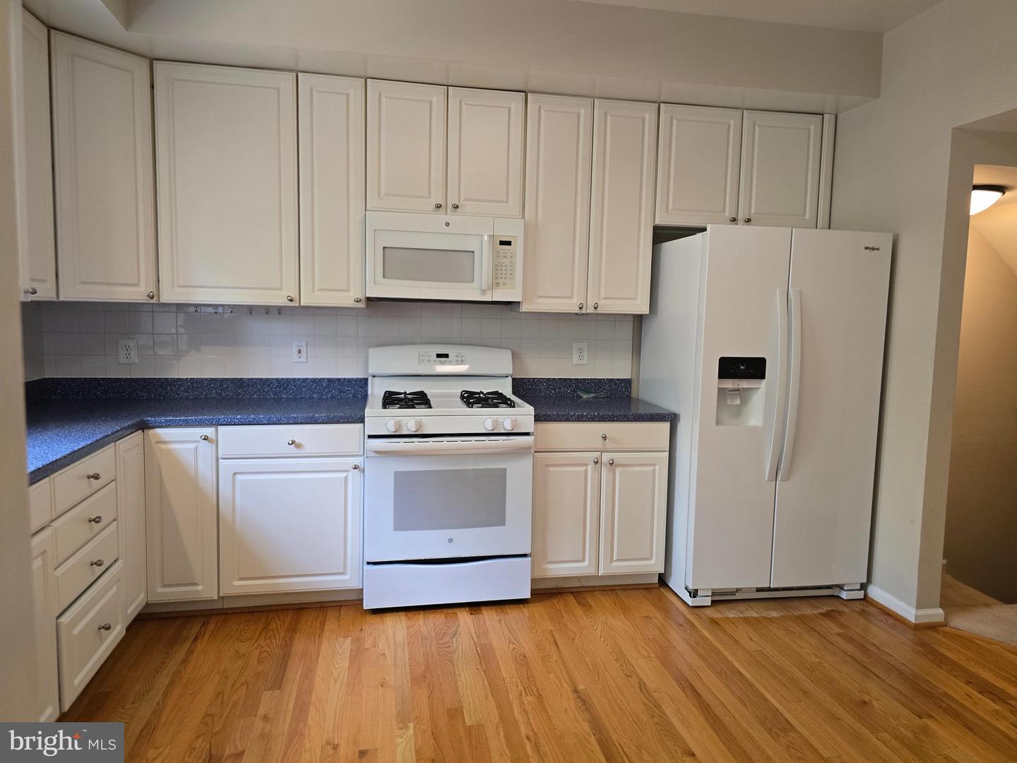 46838 GRAHAM COVE SQ, STERLING, Virginia 20165, 3 Bedrooms Bedrooms, ,2 BathroomsBathrooms,Residential,For sale,46838 GRAHAM COVE SQ,VALO2101186 MLS # VALO2101186